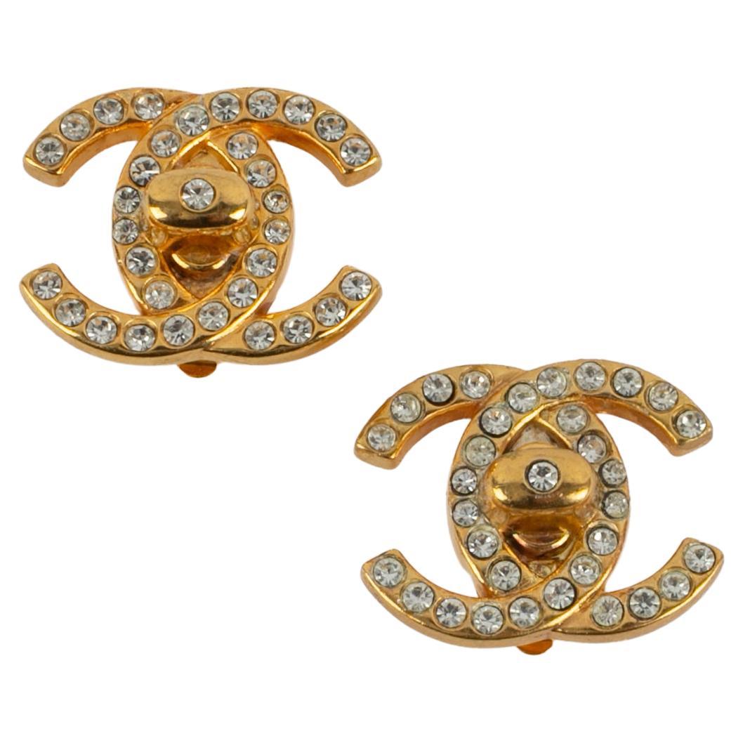Chanel, boucles d'oreilles tourbillon 1998 en vente