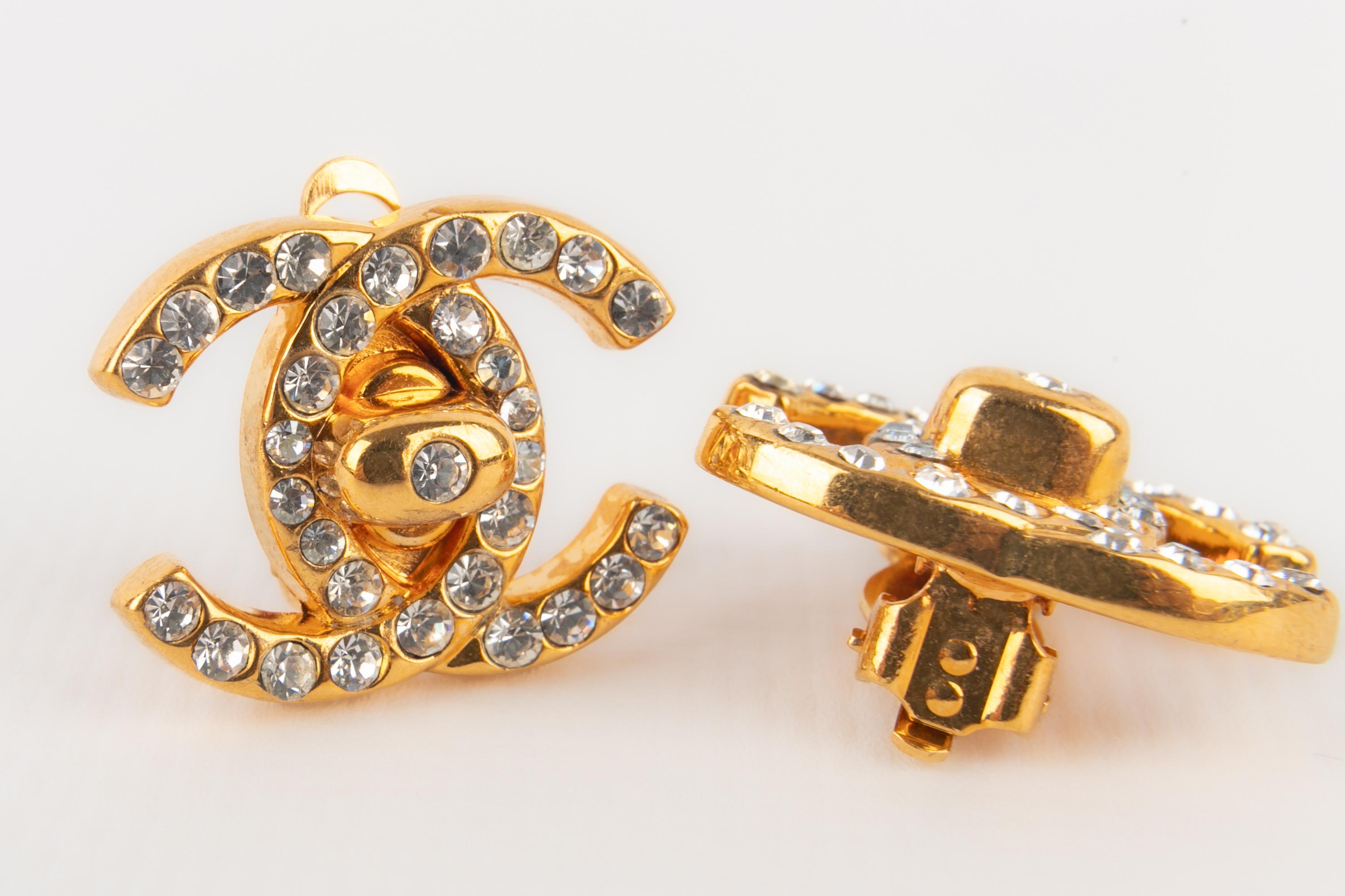Chanel turnlock earrings 2