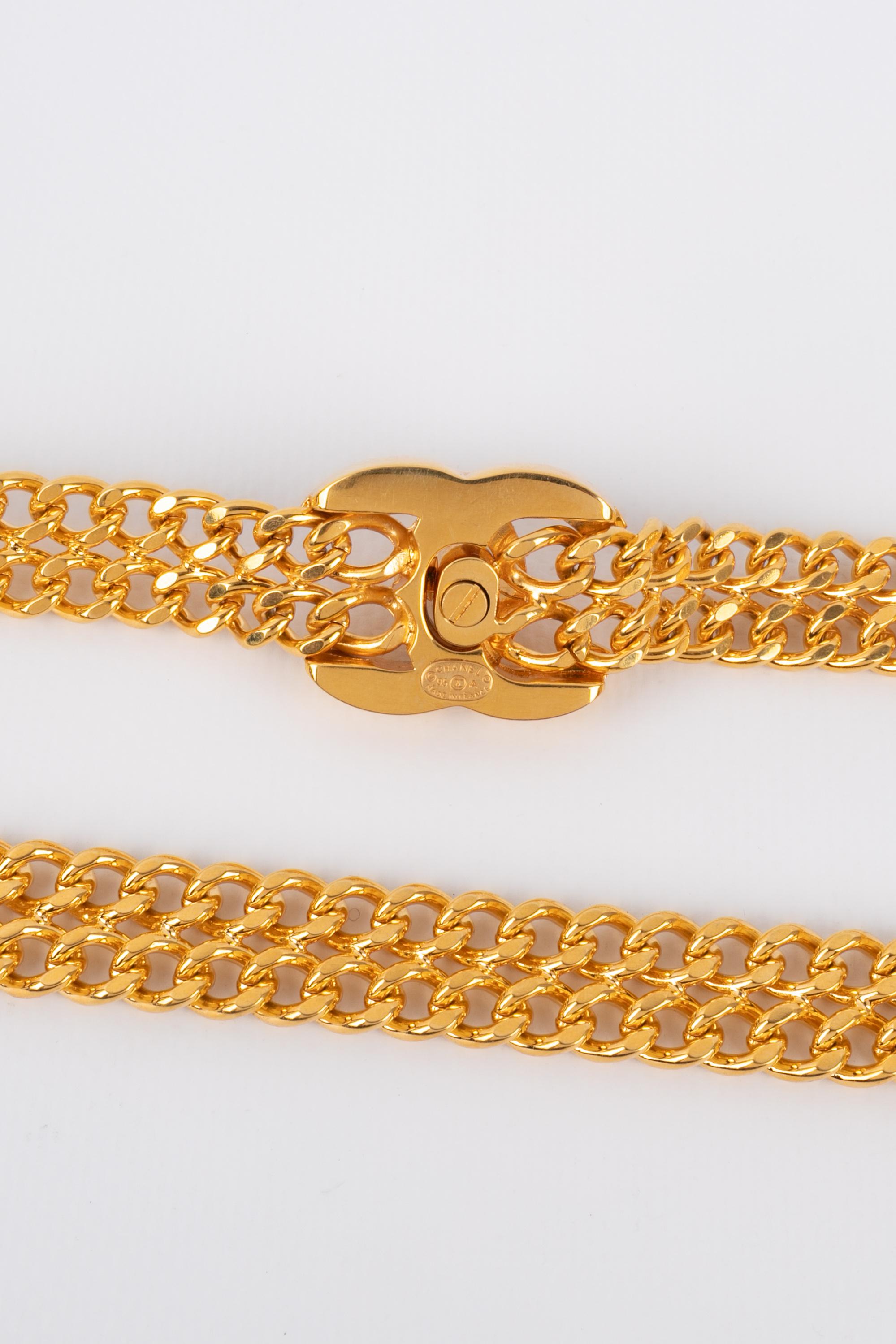 Chanel turnlock necklace 1995 In Good Condition In SAINT-OUEN-SUR-SEINE, FR