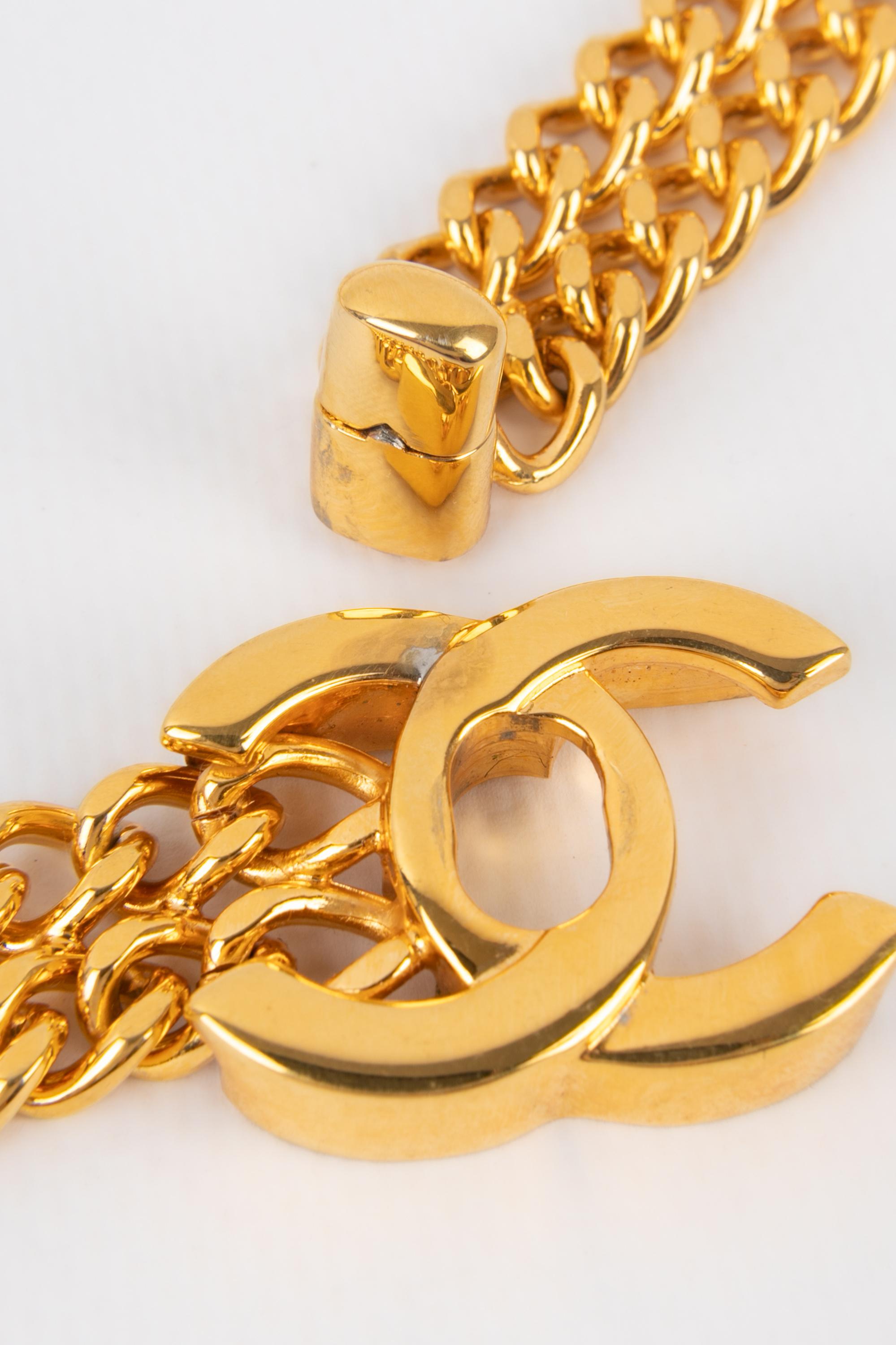 Chanel turnlock necklace 1995 1