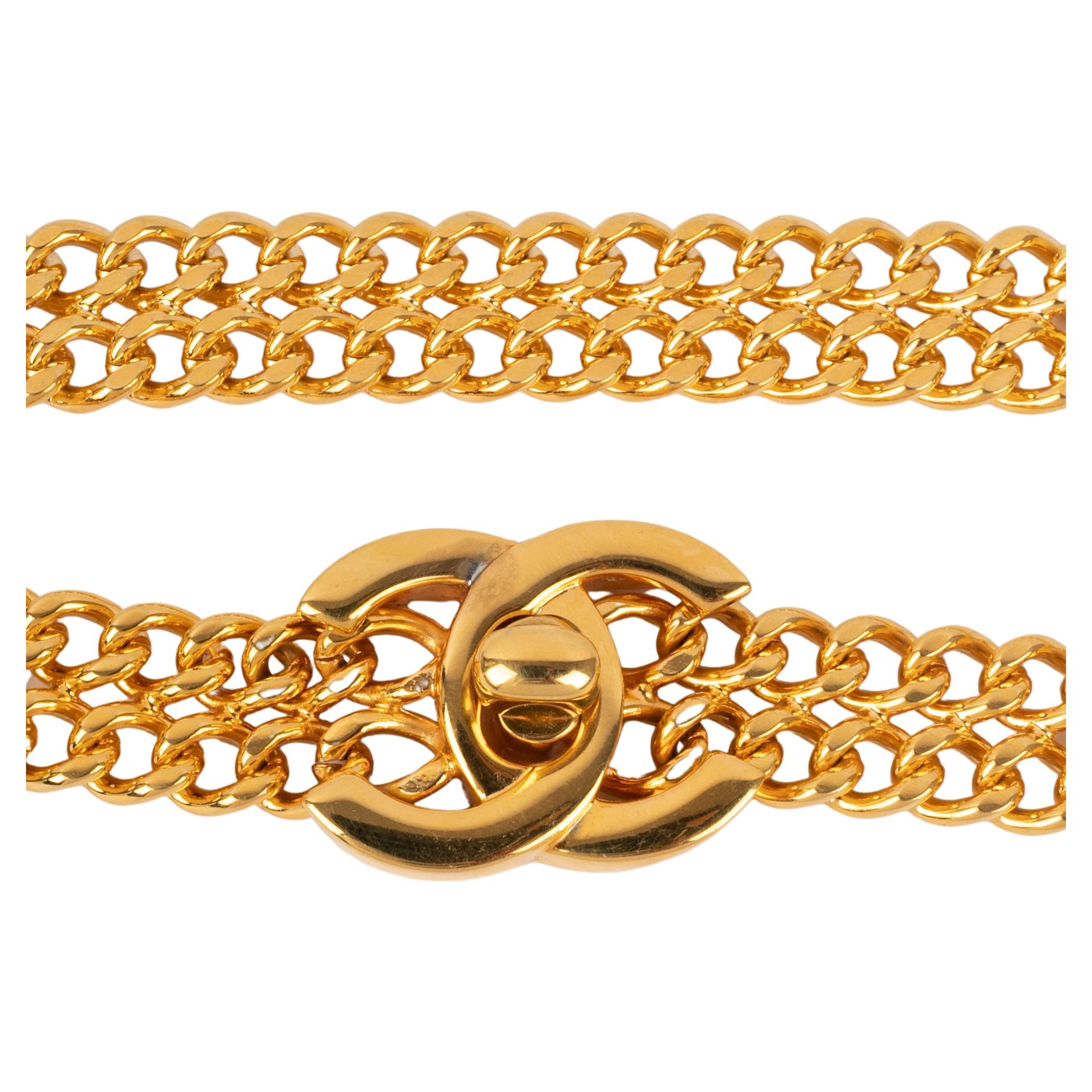 Vintage Chanel Goldtone Turnlock Necklace – Very Vintage