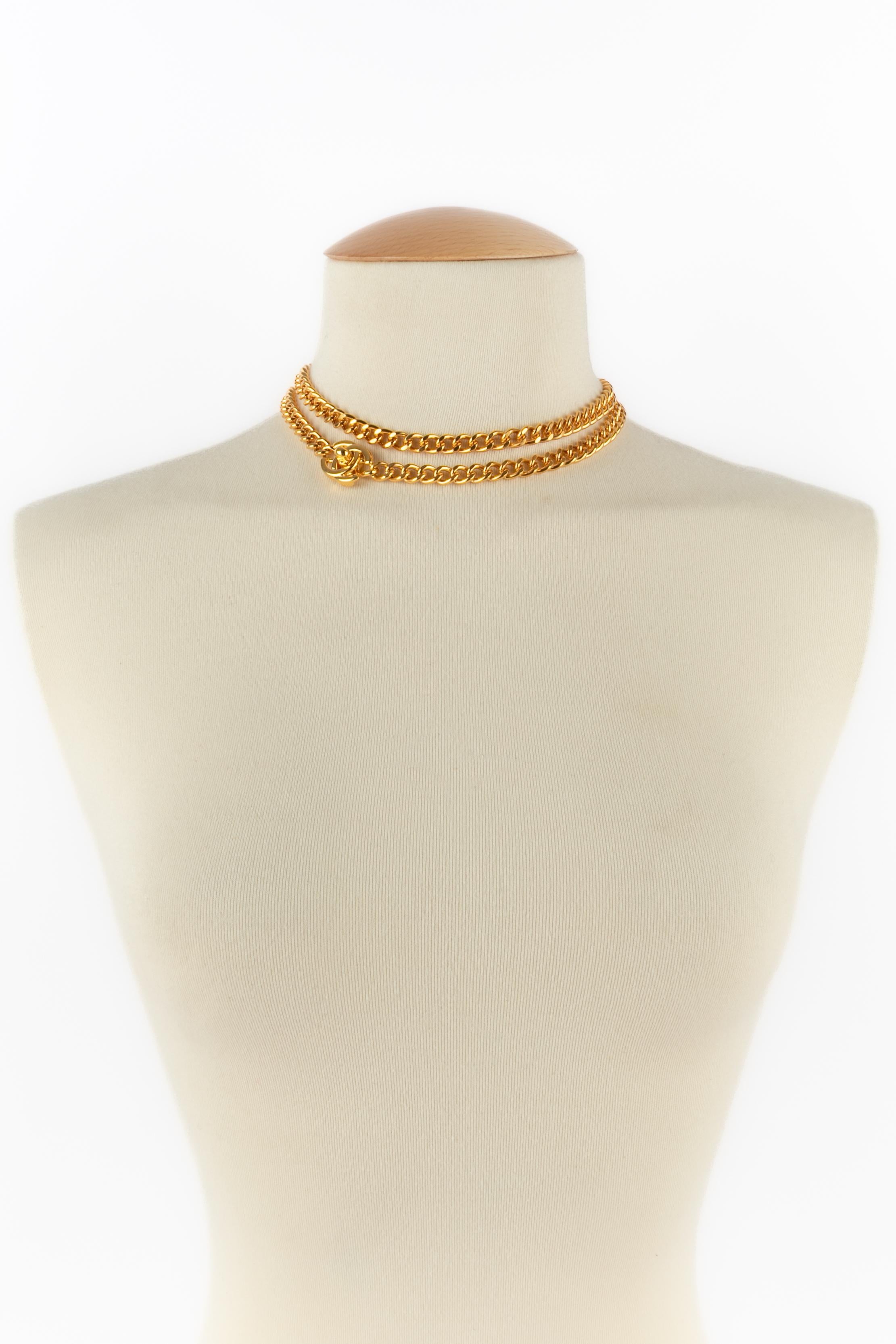 Chanel turnlock necklace 1996 4