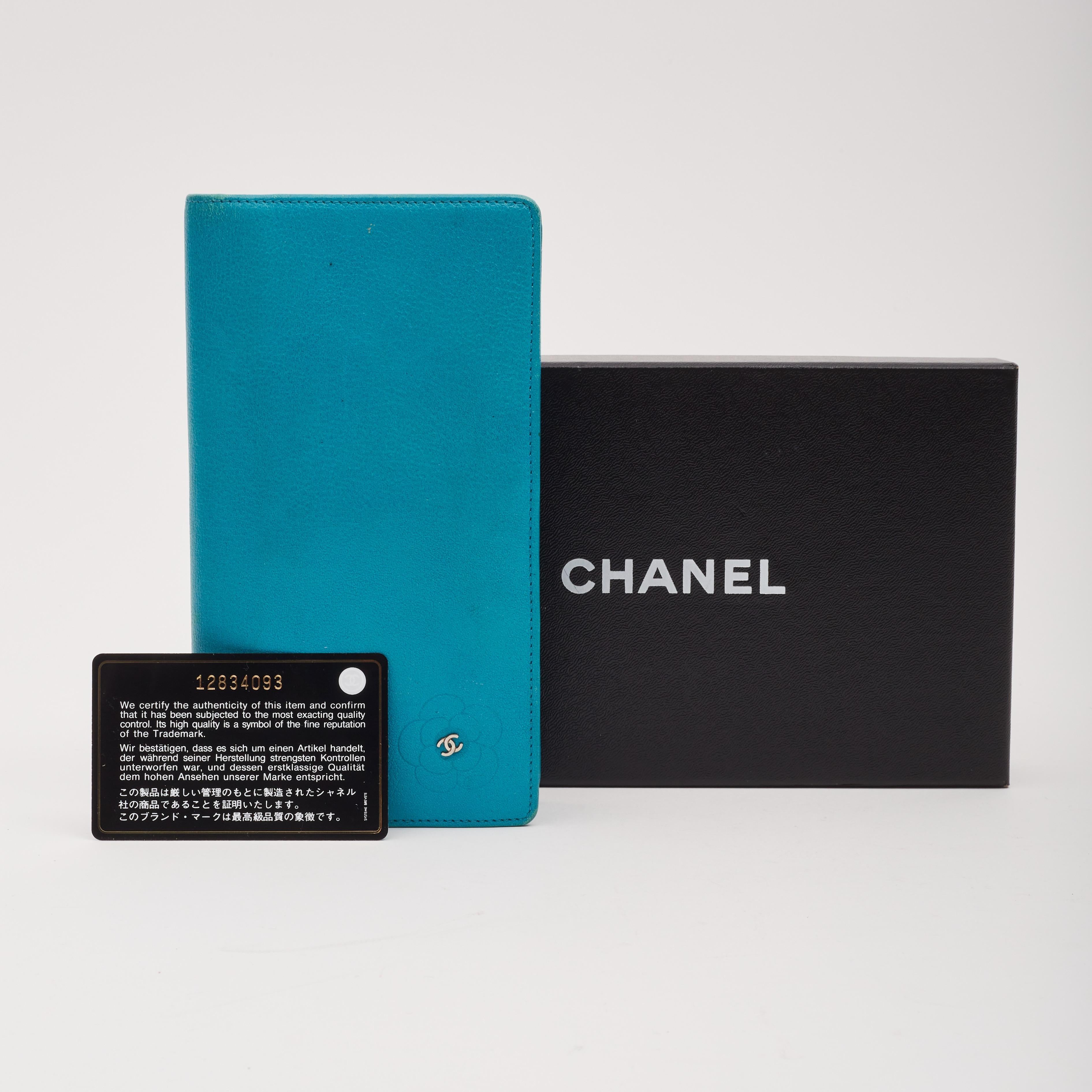 Chanel Turquoise Leather CC Camellia Bi Fold Long Wallet 3