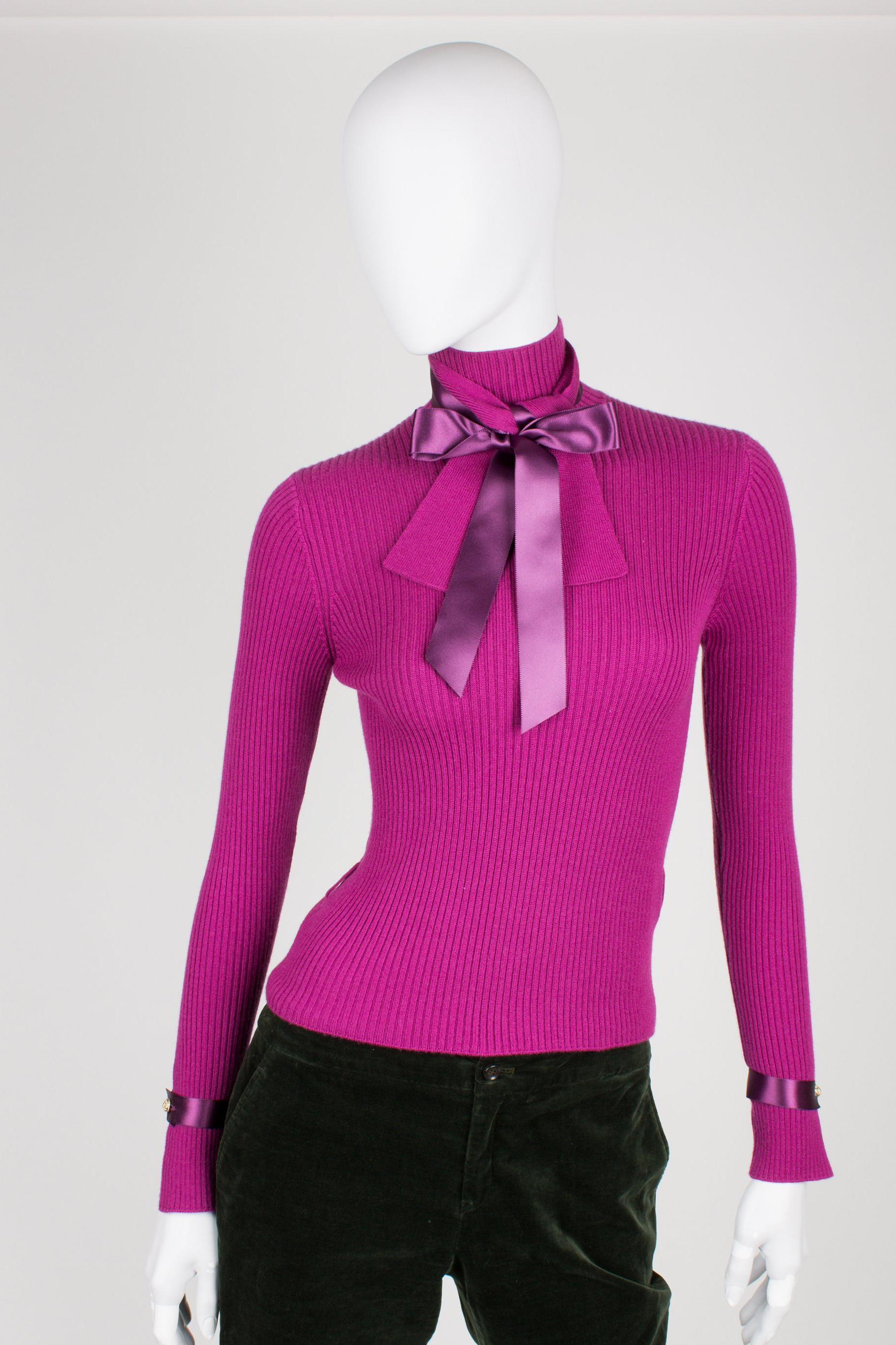 Chanel Turtle Neck Cashmere Sweater - purple For Sale 3
