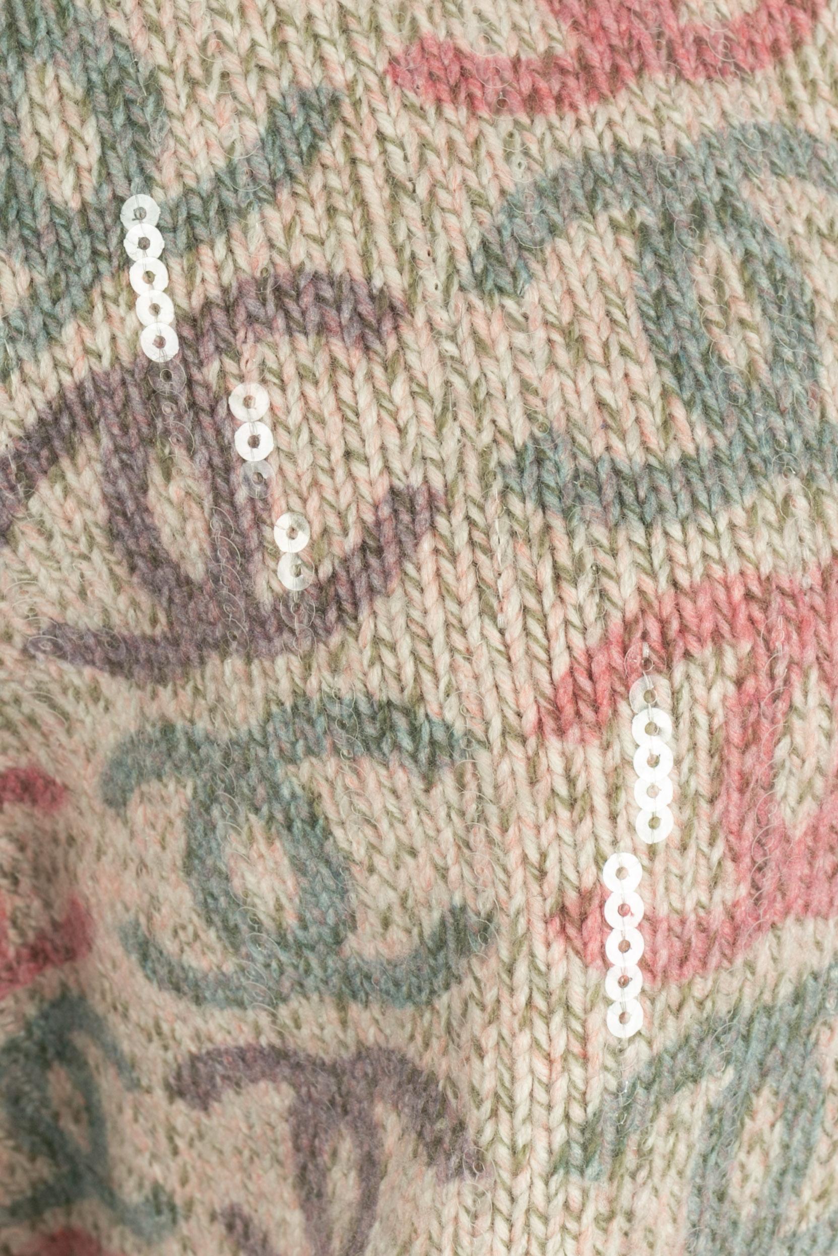 Chanel Pullover mit Rollkragen im Angebot 2