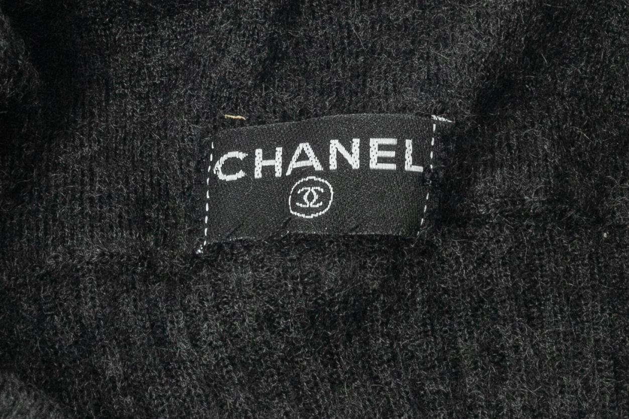 Chanel turtleneck sweater en vente 2
