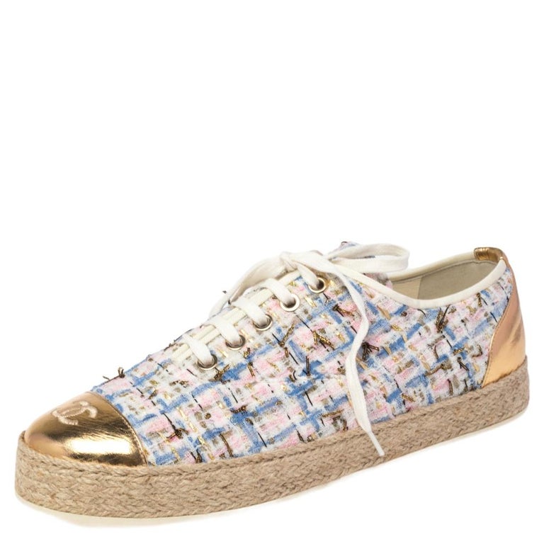 Chanel Tweed And Foil Leather CC Logo Low Top Espadrille Sneakers Size 40  at 1stDibs