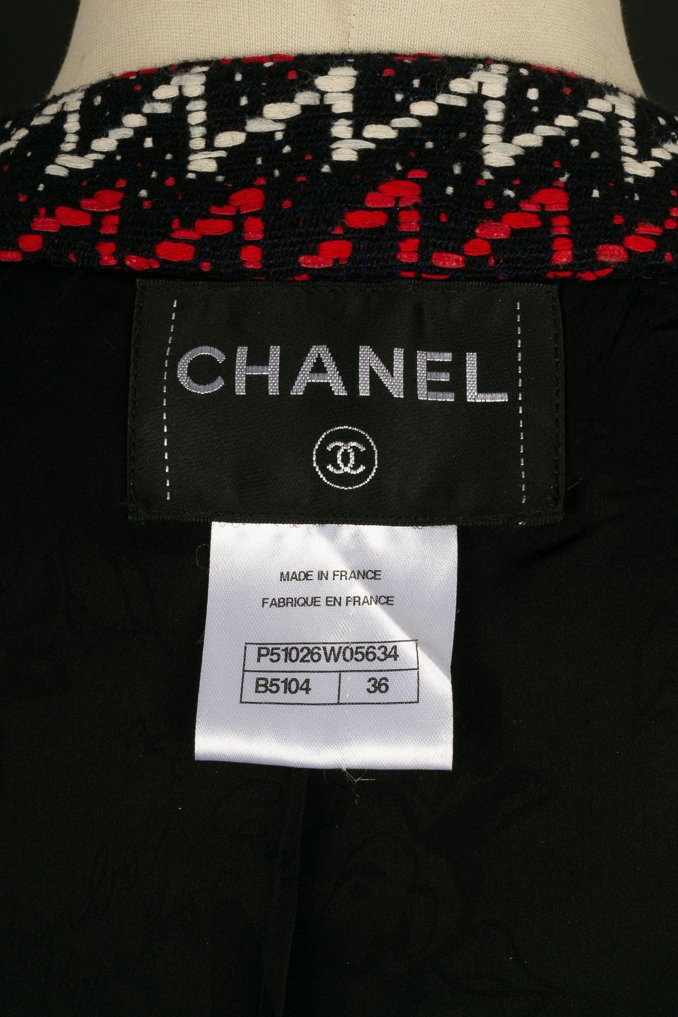 Chanel Tweed and Lace Jacket For Sale 4