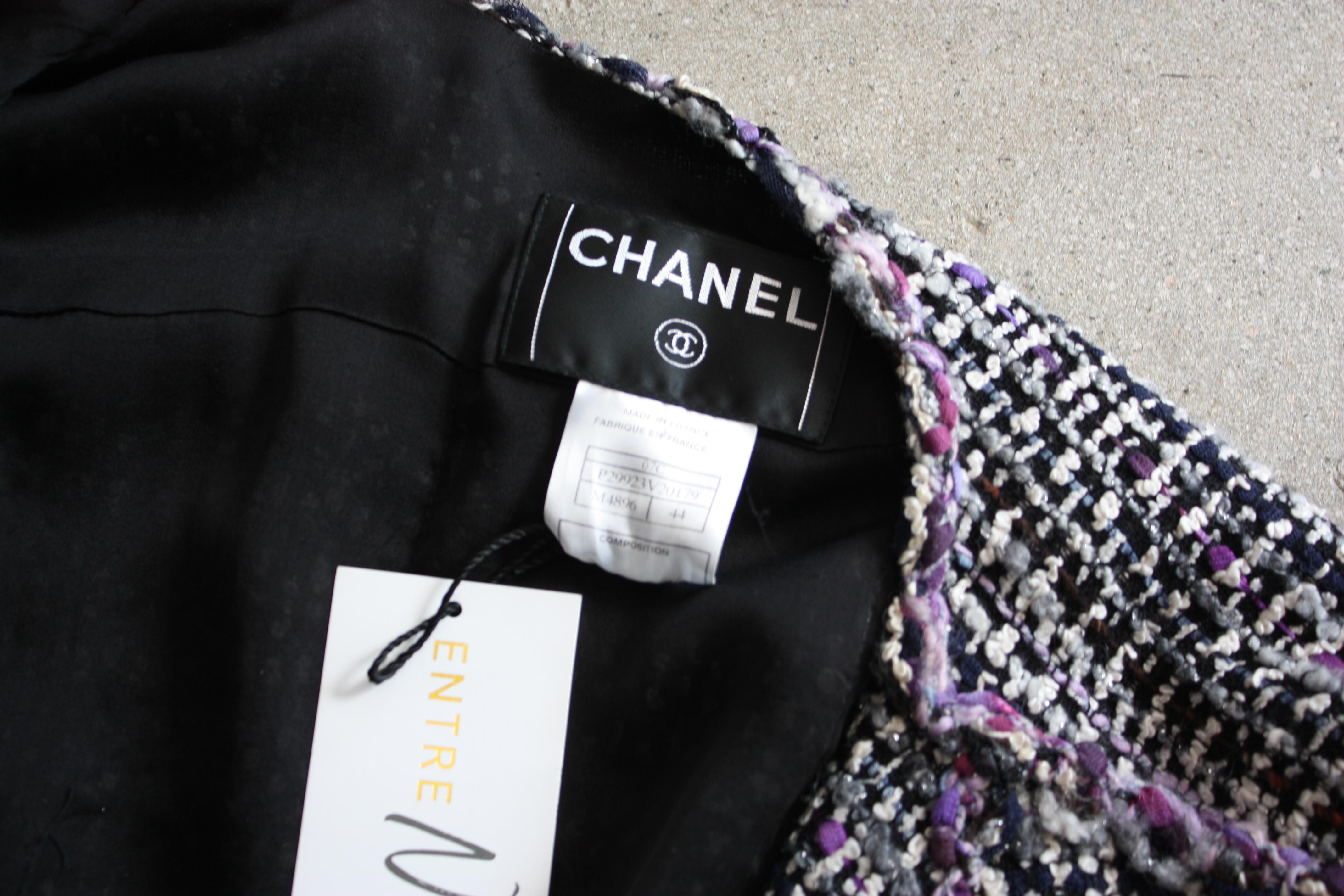 Chanel Tweed Blazer  3