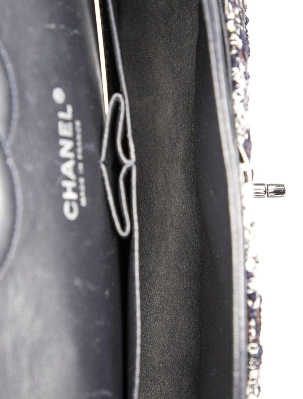 Bolso Chanel Tweed Azul Negro Doble Solapa Mediano en venta 3