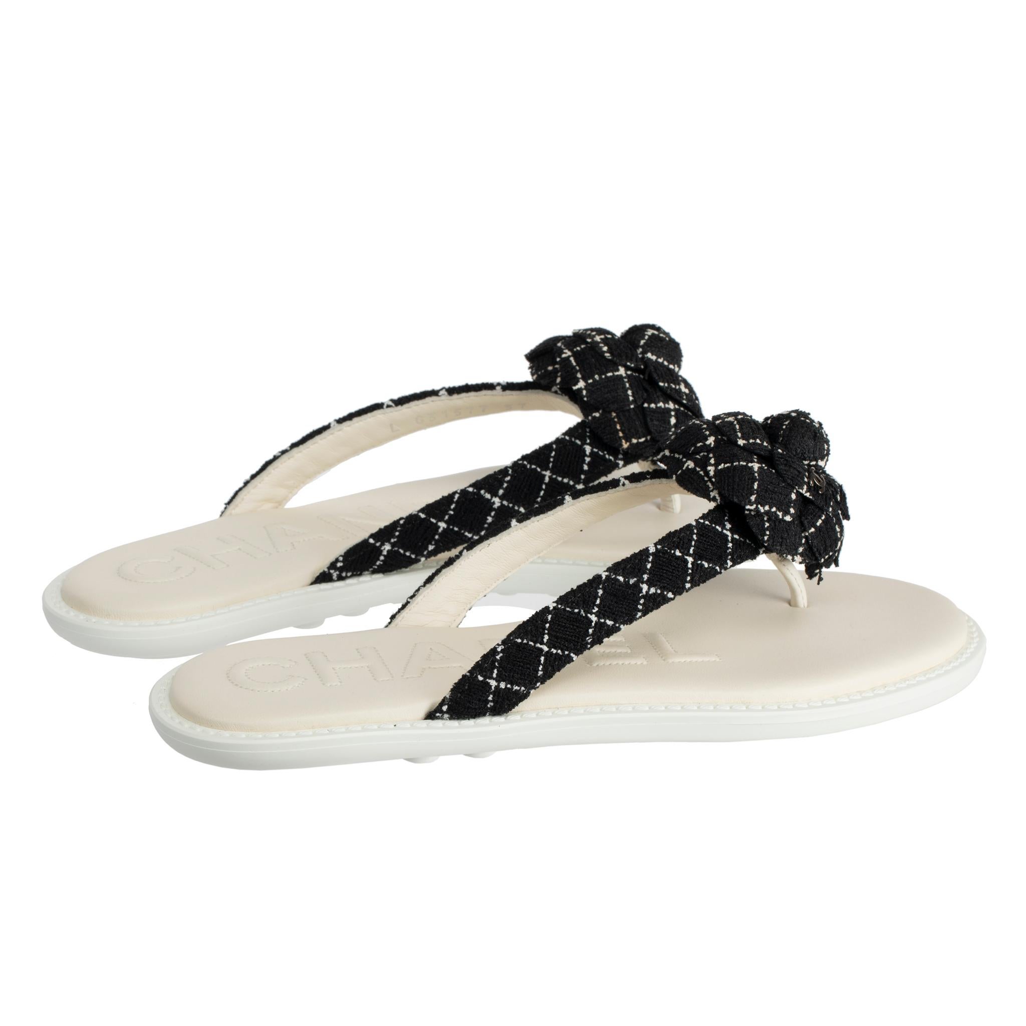 Chanel Tweed Camelia Black & White Sandals 37 FR 2