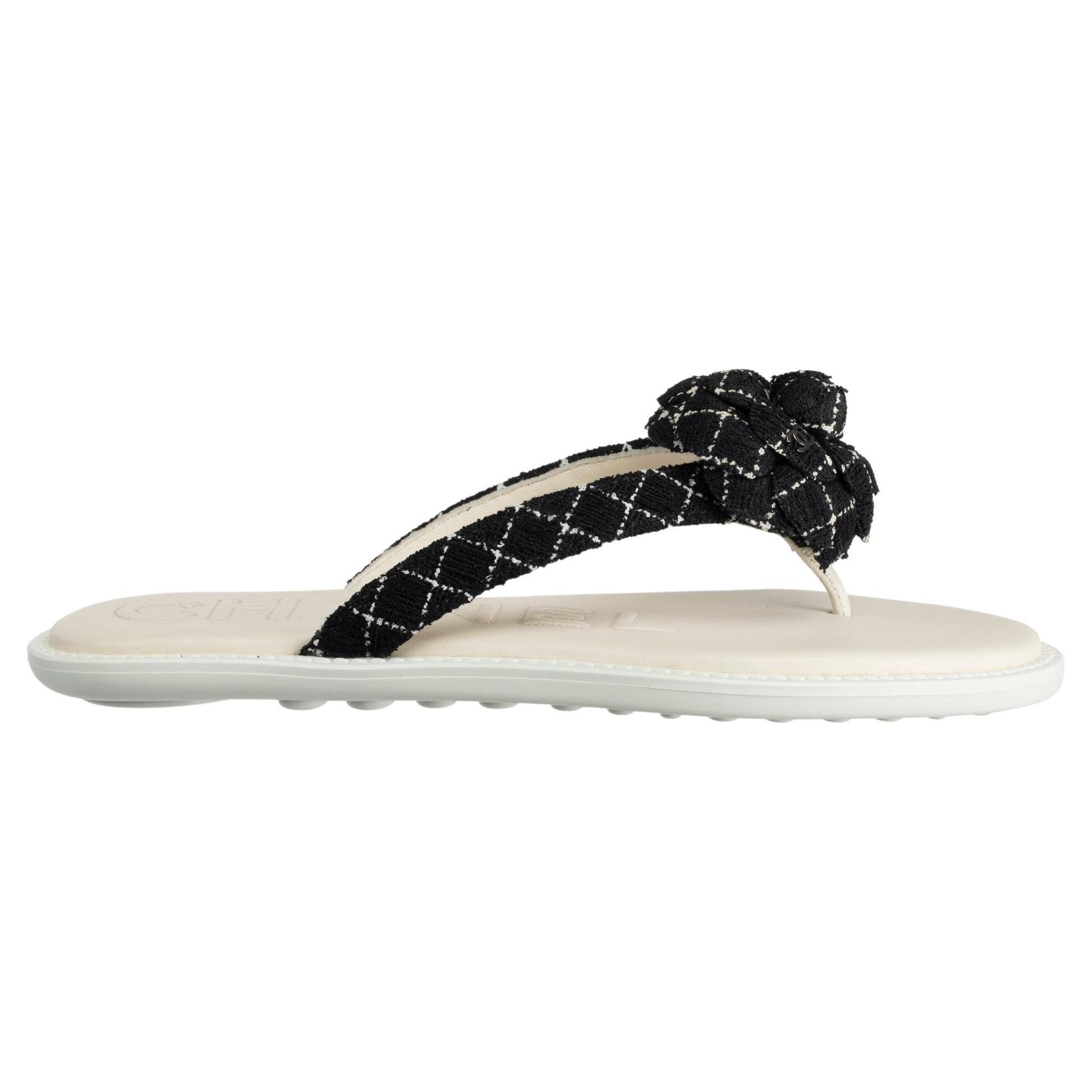 Chanel Tweed Camelia Black & White Sandals 37 FR