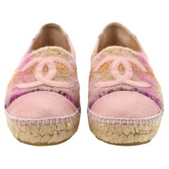 Espadrilles en tweed avec logo 'CC' de Chanel