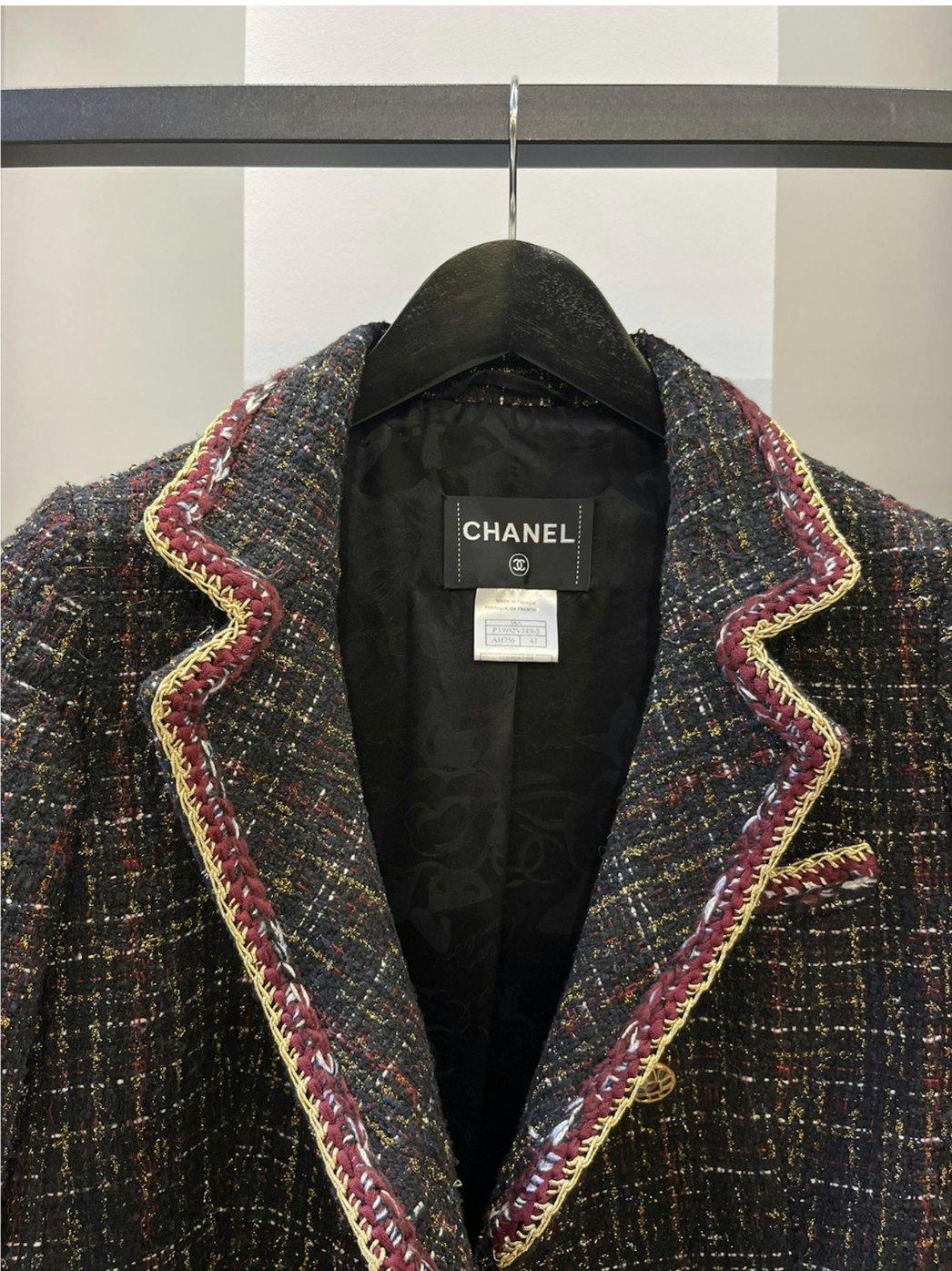 Manteau en tweed Chanel en vente 4
