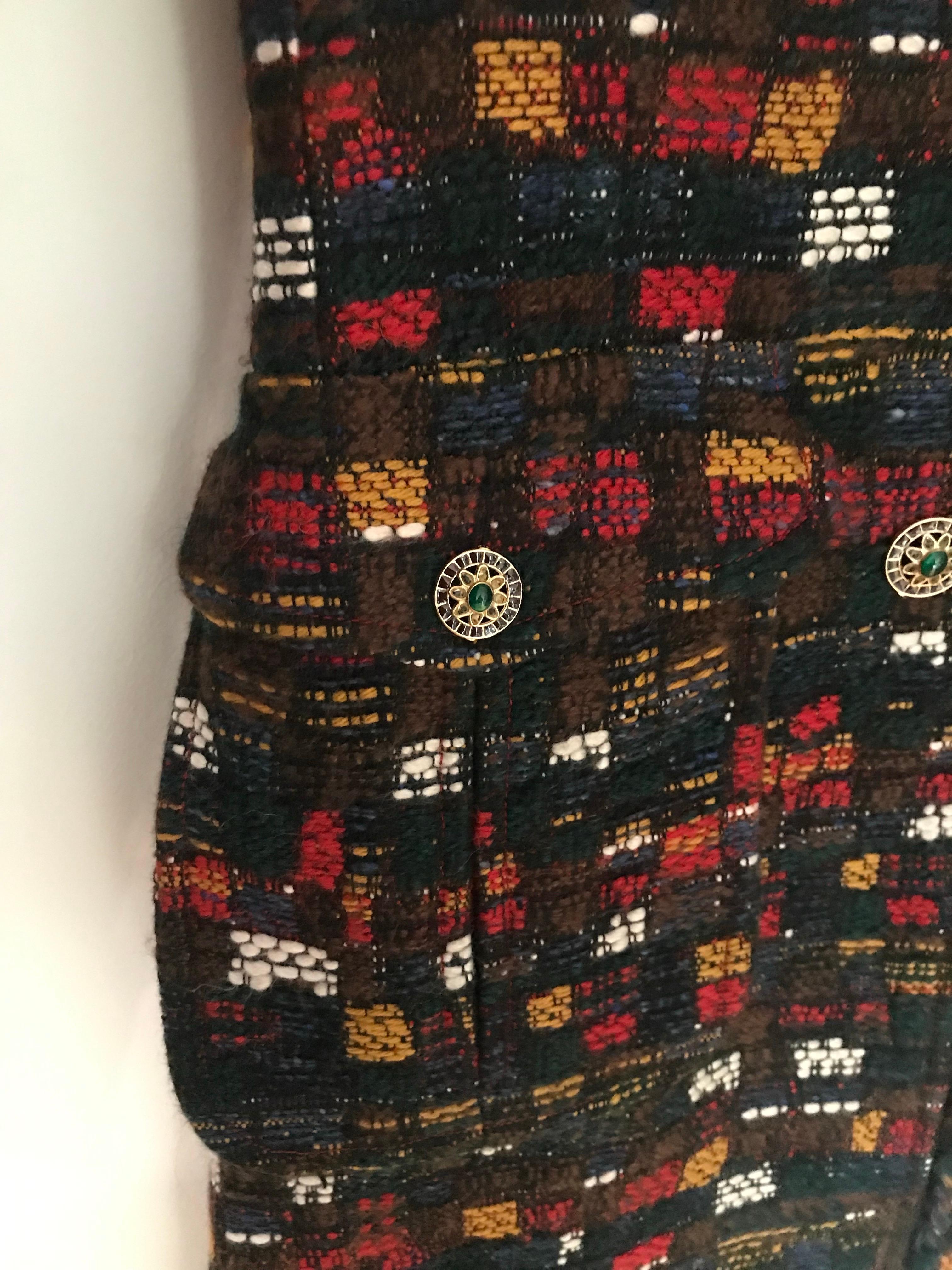 Manteau en tweed CHANEL en parfait état. Multicolore Pour femmes en vente