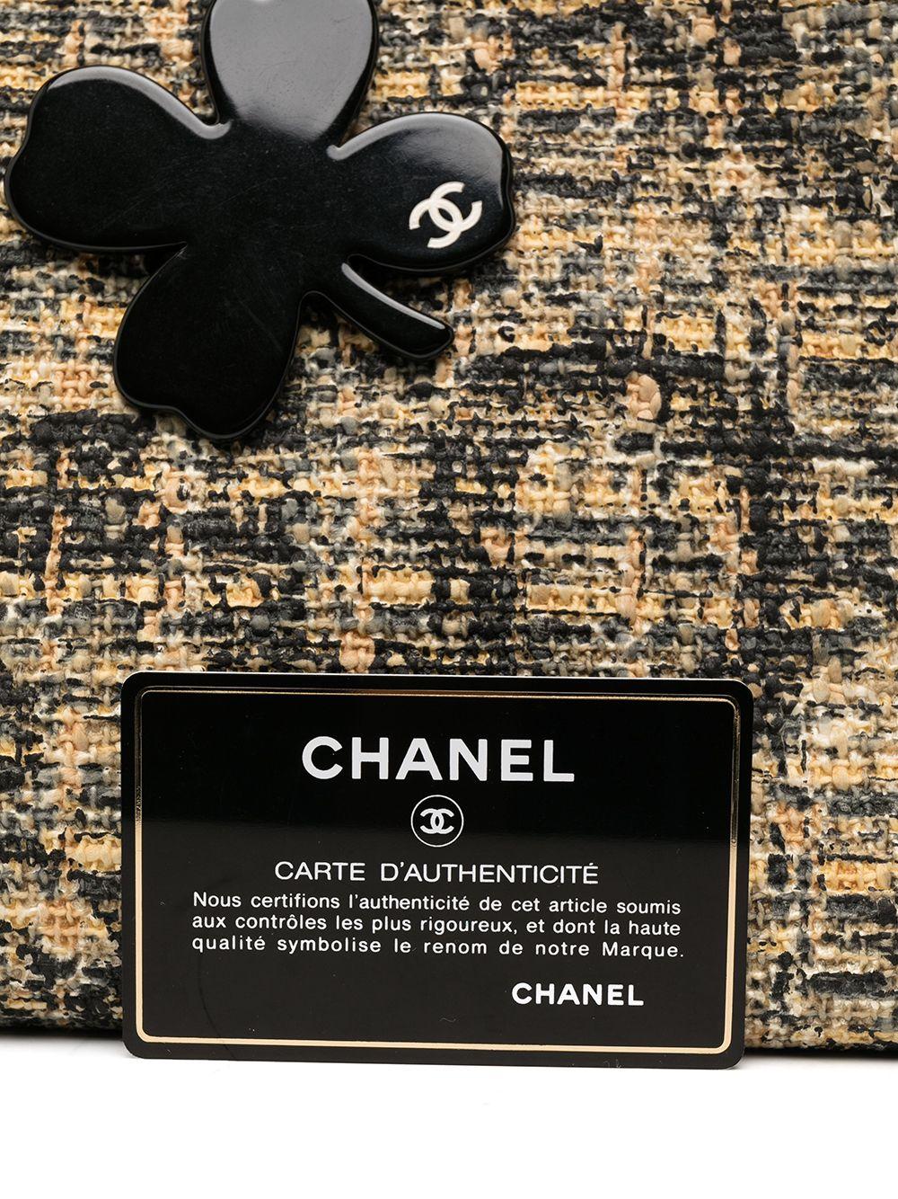 Chanel Tweed Icon Clover Boston Handbag In Excellent Condition In London, GB