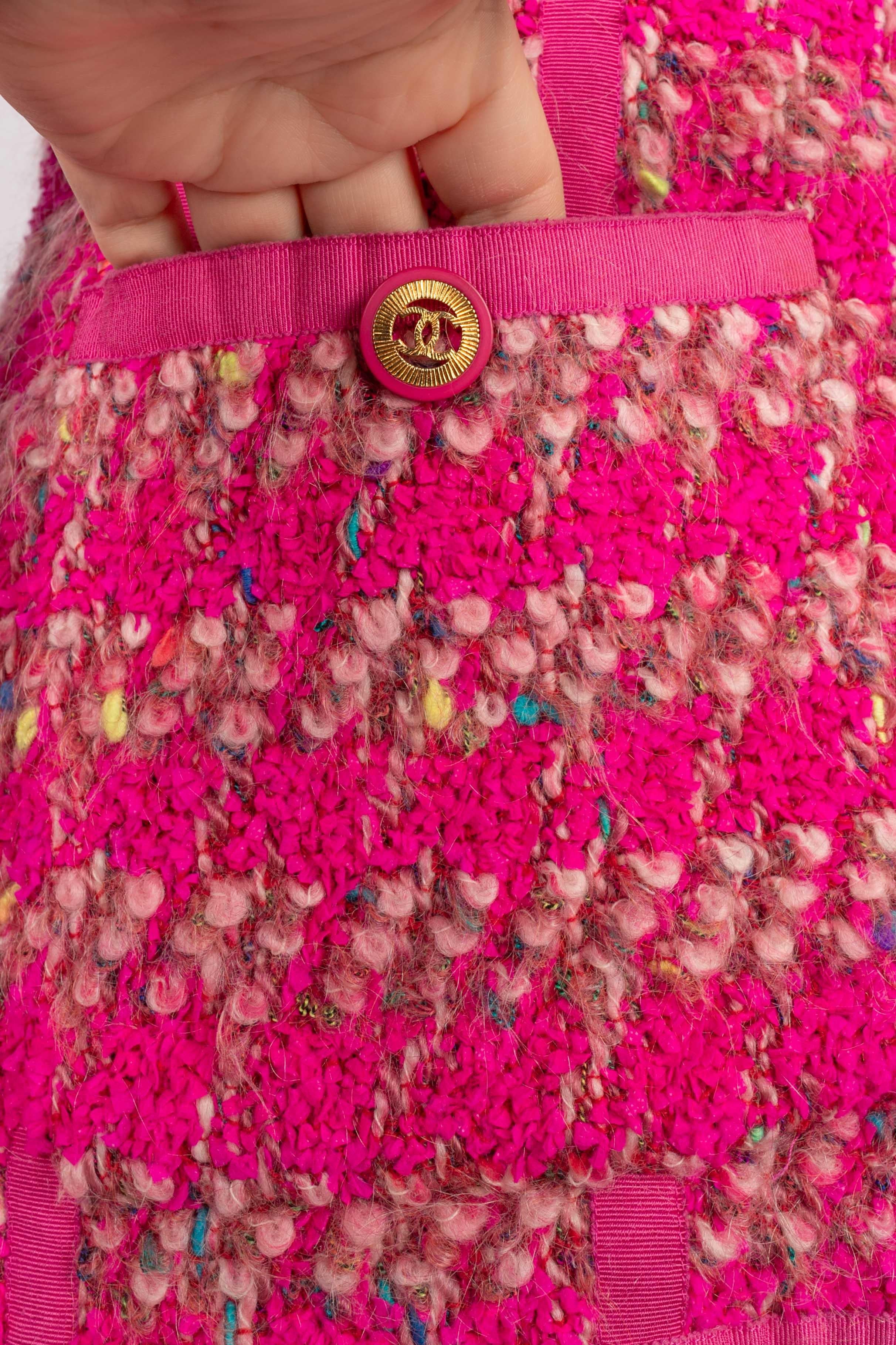 Chanel tweed jacket 1991 For Sale 1