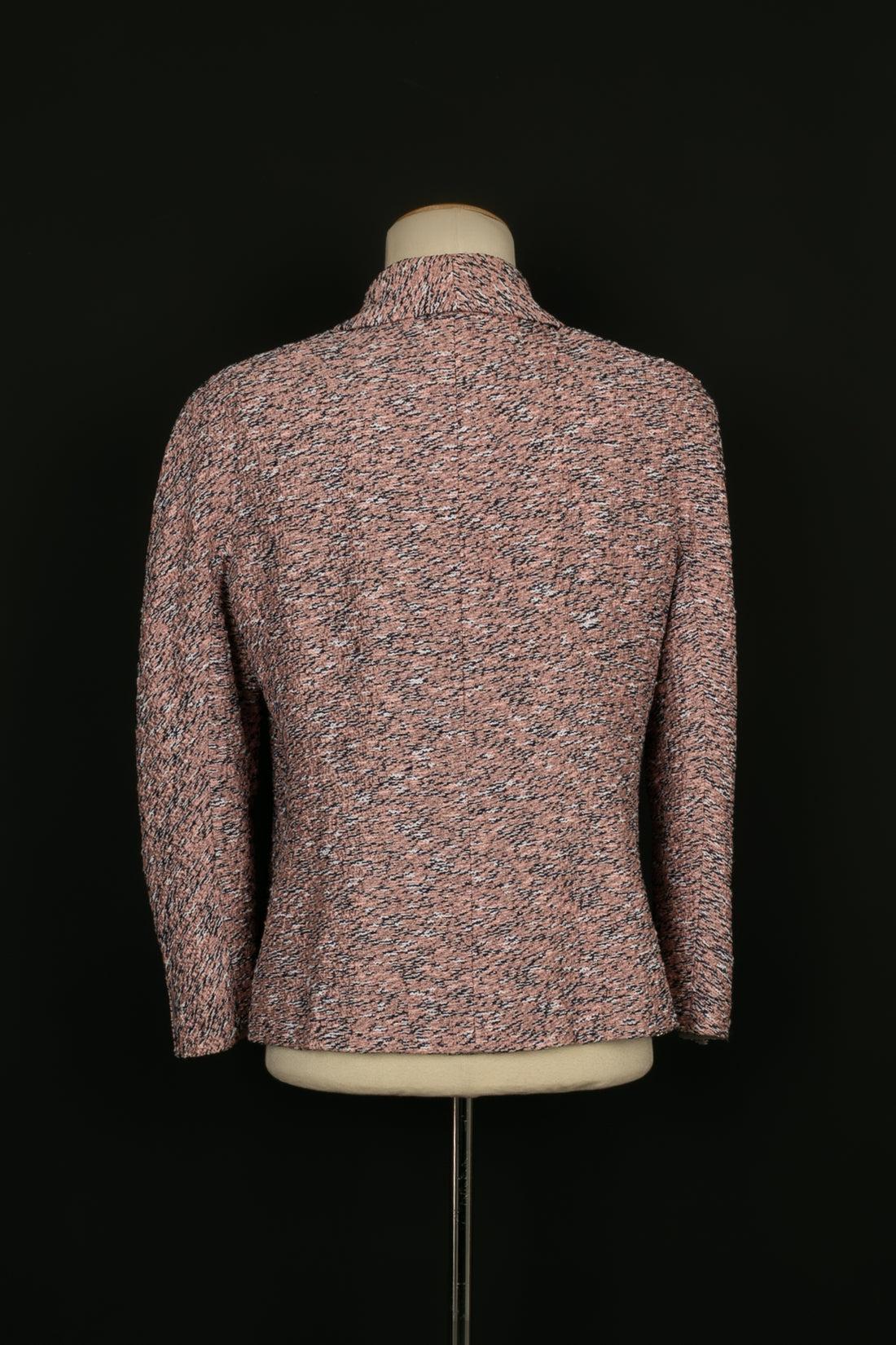 De las mujeres Chanel Tweed Jacket and Skirt Suit Set en venta