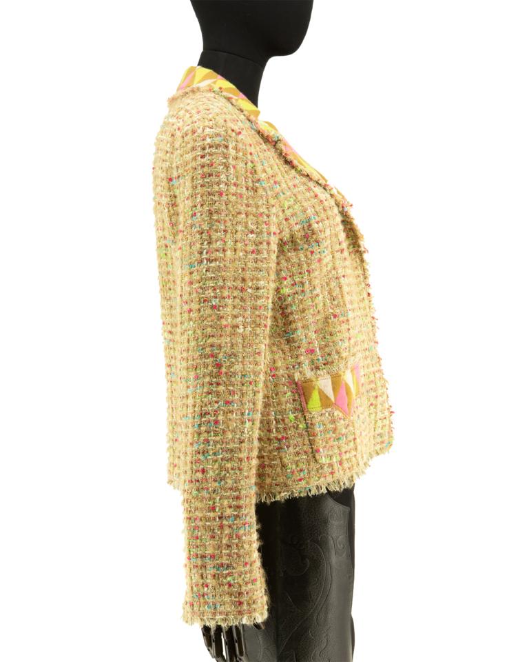 Chanel Tweed Jacket Autumn/Winter 2004 For Sale 2