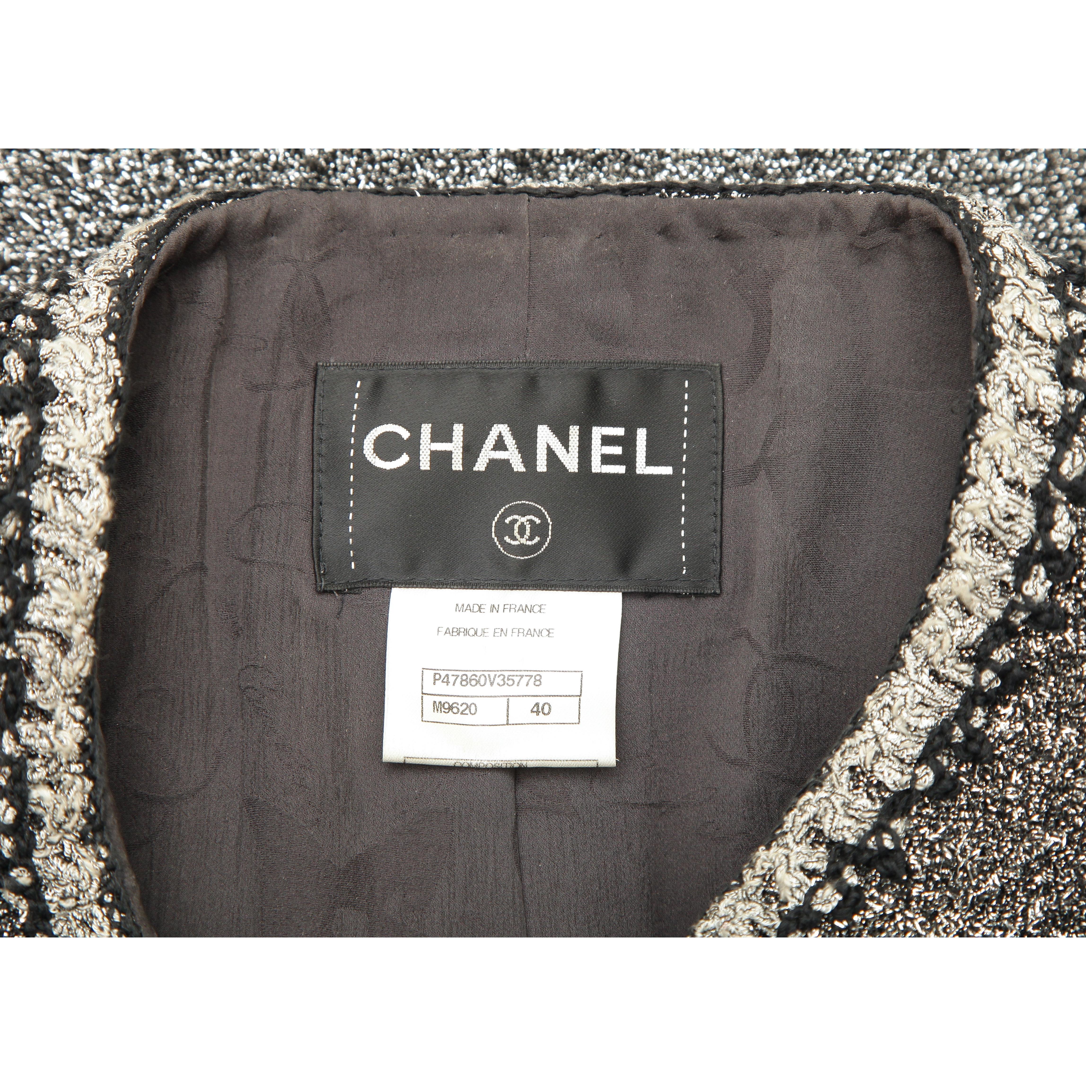 CHANEL Jacket Coat Tweed Silver Metallic 3/4 Sleeve Double Breast 2014 14P 40 For Sale 4