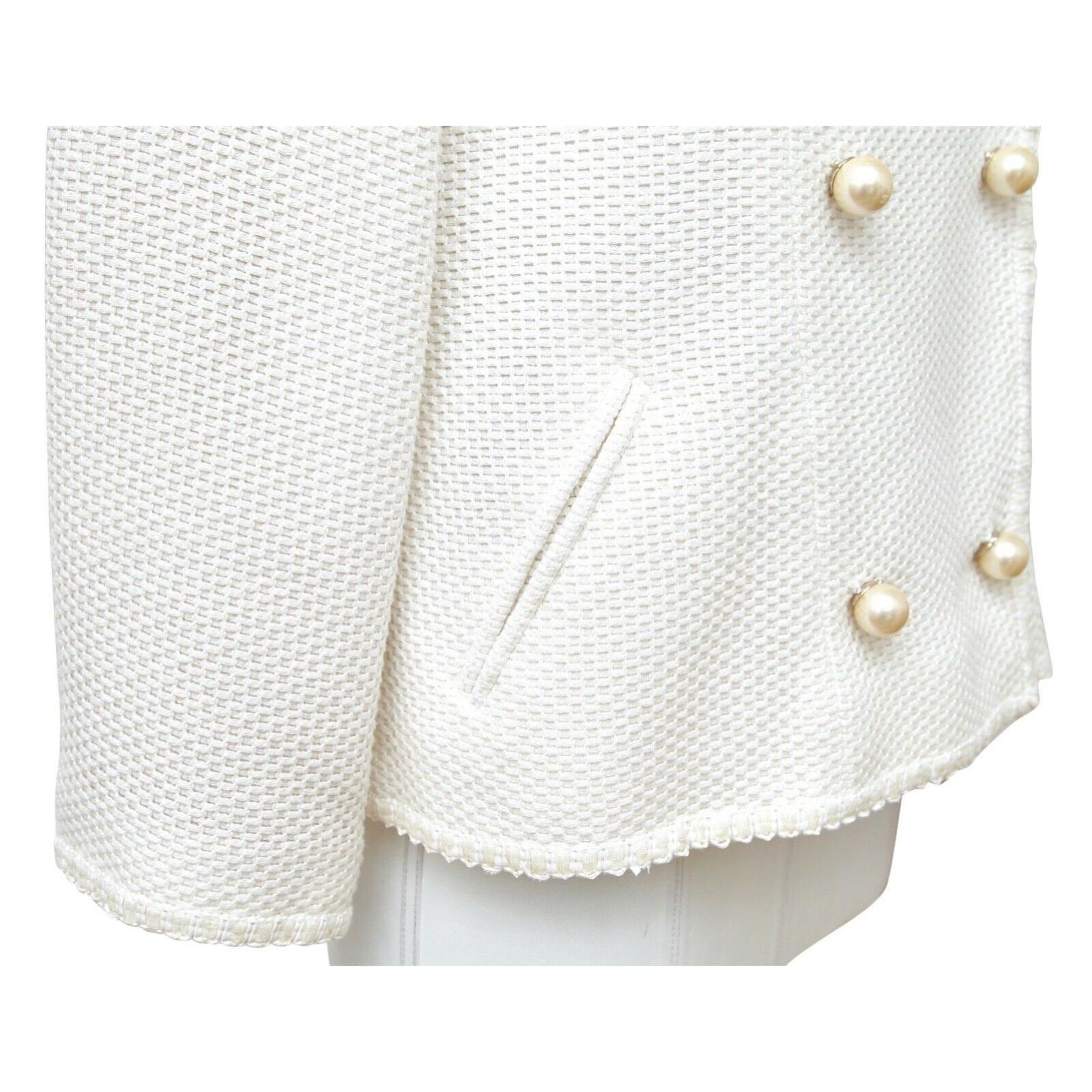 CHANEL Tweed Jacket Coat White Pearl 3/4 Sleeve Double Breasted 2013 13S Sz 34 In Good Condition For Sale In Hollywood, FL