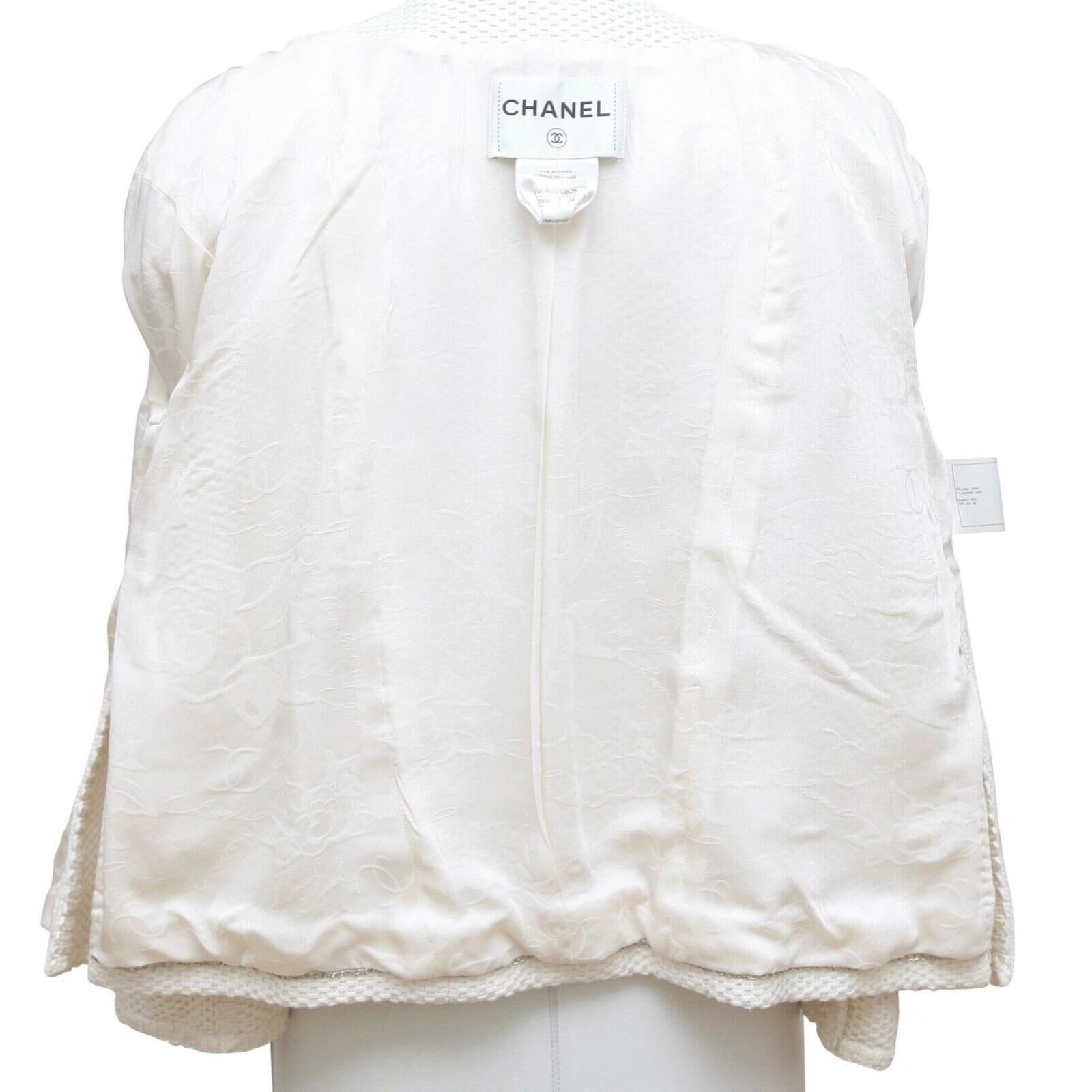 CHANEL Tweed Jacket Coat White Pearl 3/4 Sleeve Double Breasted 2013 13S Sz 34 For Sale 4