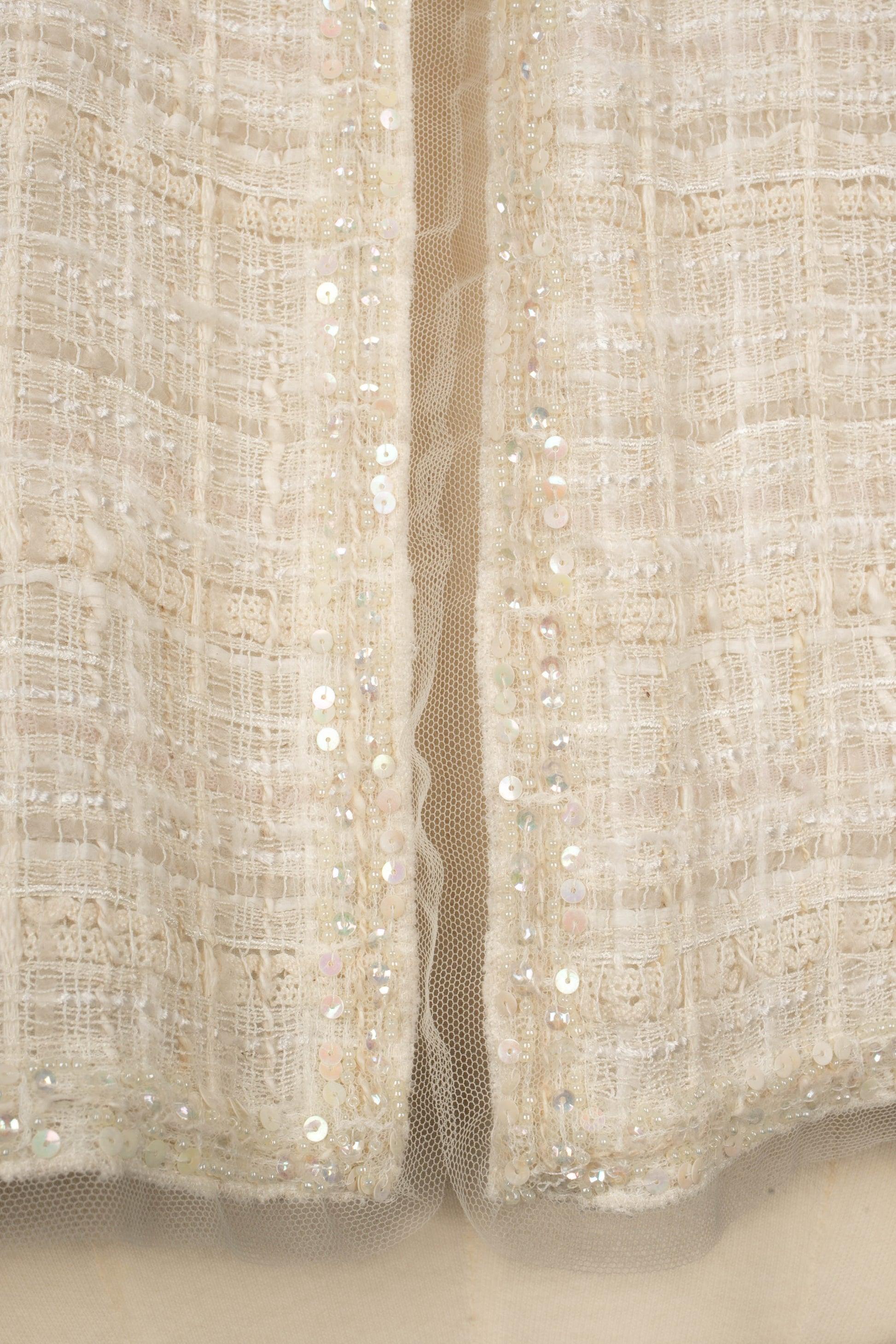 Chanel Tweed Jacket Emroidered with Sequins and Pearls For Sale 4