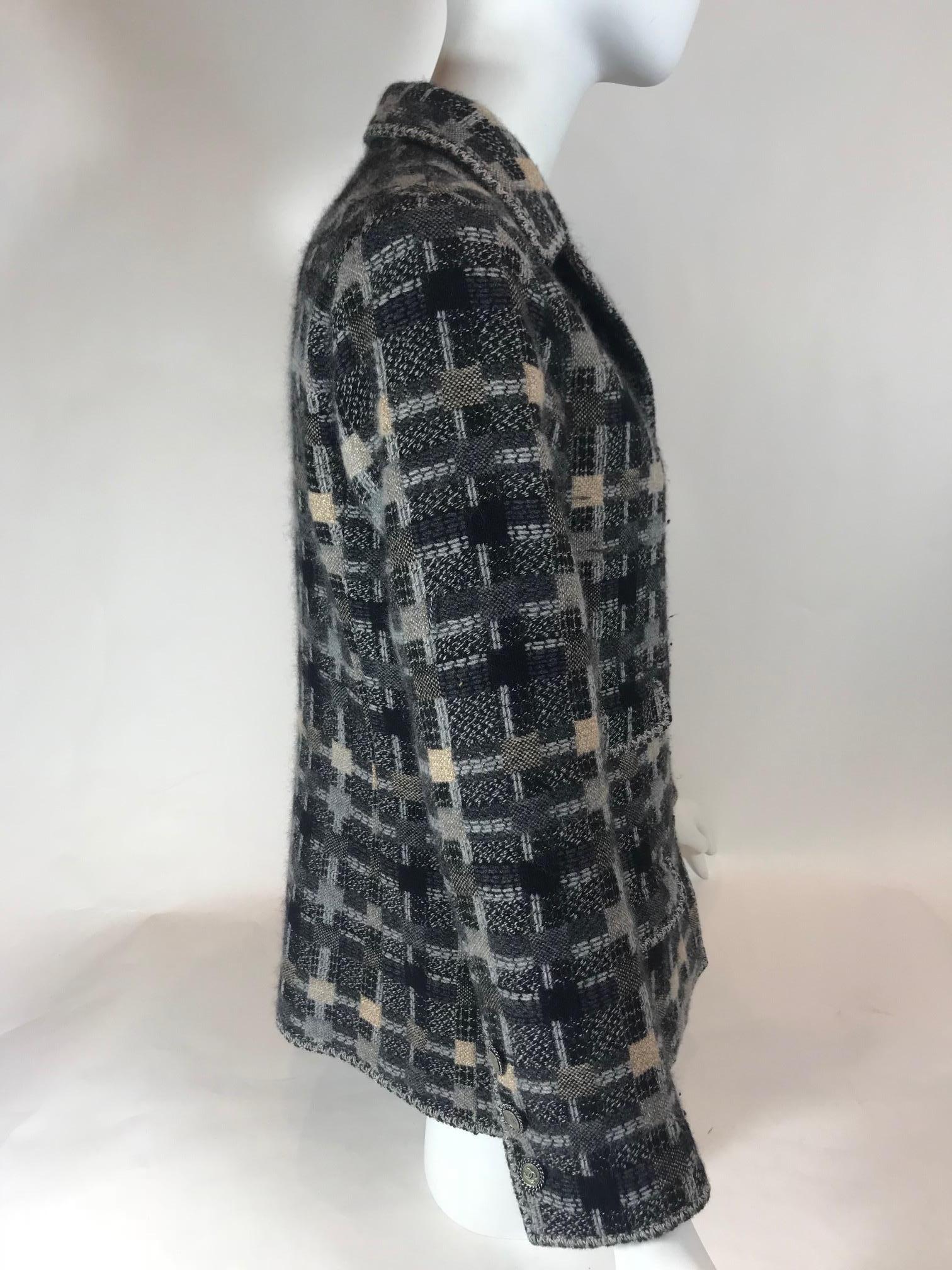 Chanel Tweed Jacket In Good Condition For Sale In Roslyn, NY