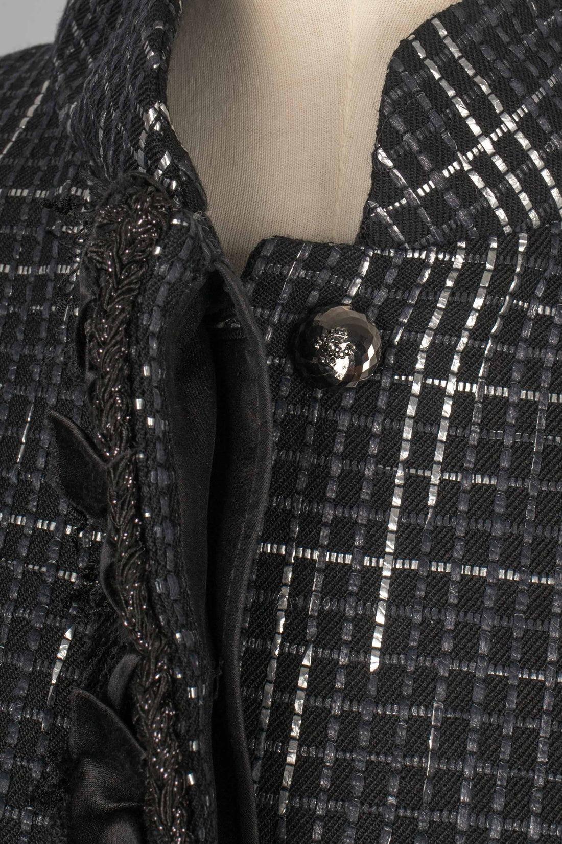 Chanel Tweed Jacket For Sale 2