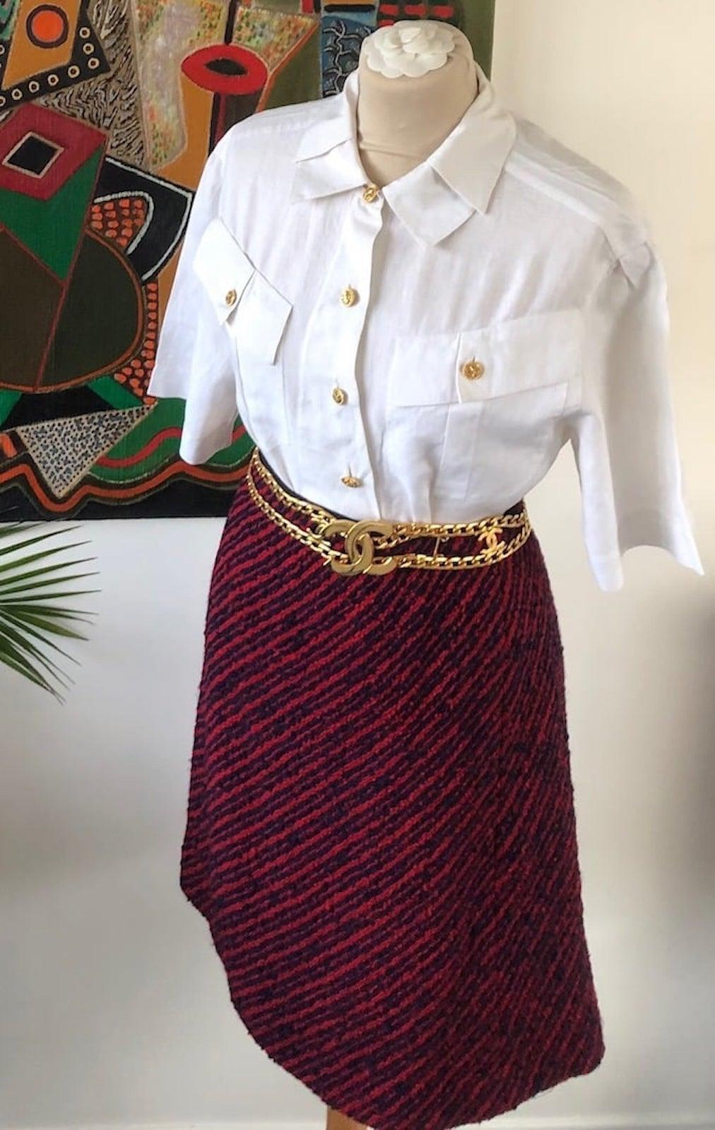 CHANEL Couture Tweed-Bleistiftrock Vintage in Rot und Mitternachtsblau im Angebot 3