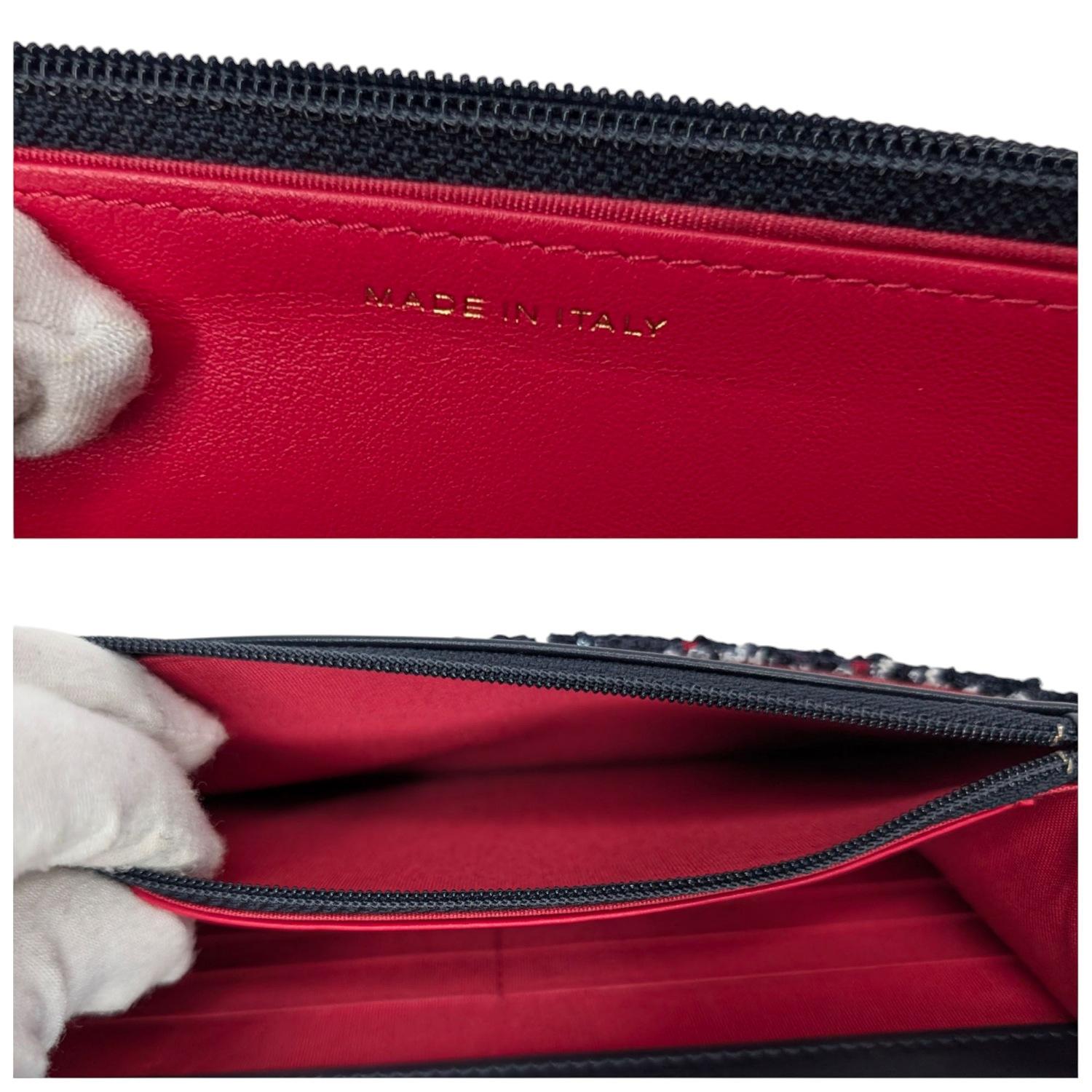Chanel Tweed Quilted Chanel 19 Wallet On Chain WOC For Sale 3
