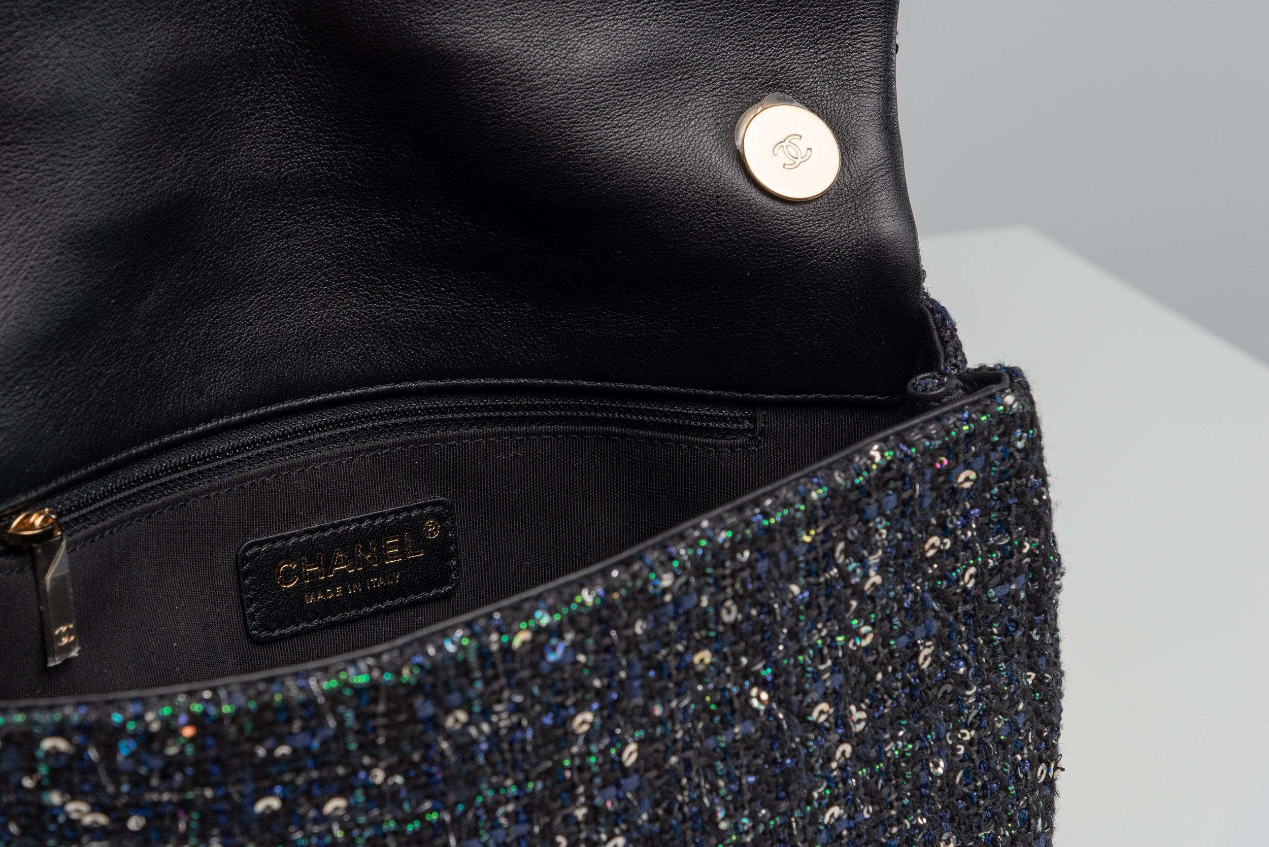 Chanel Tweed Sequins Pearl Bag RARE Full-Set en vente 7