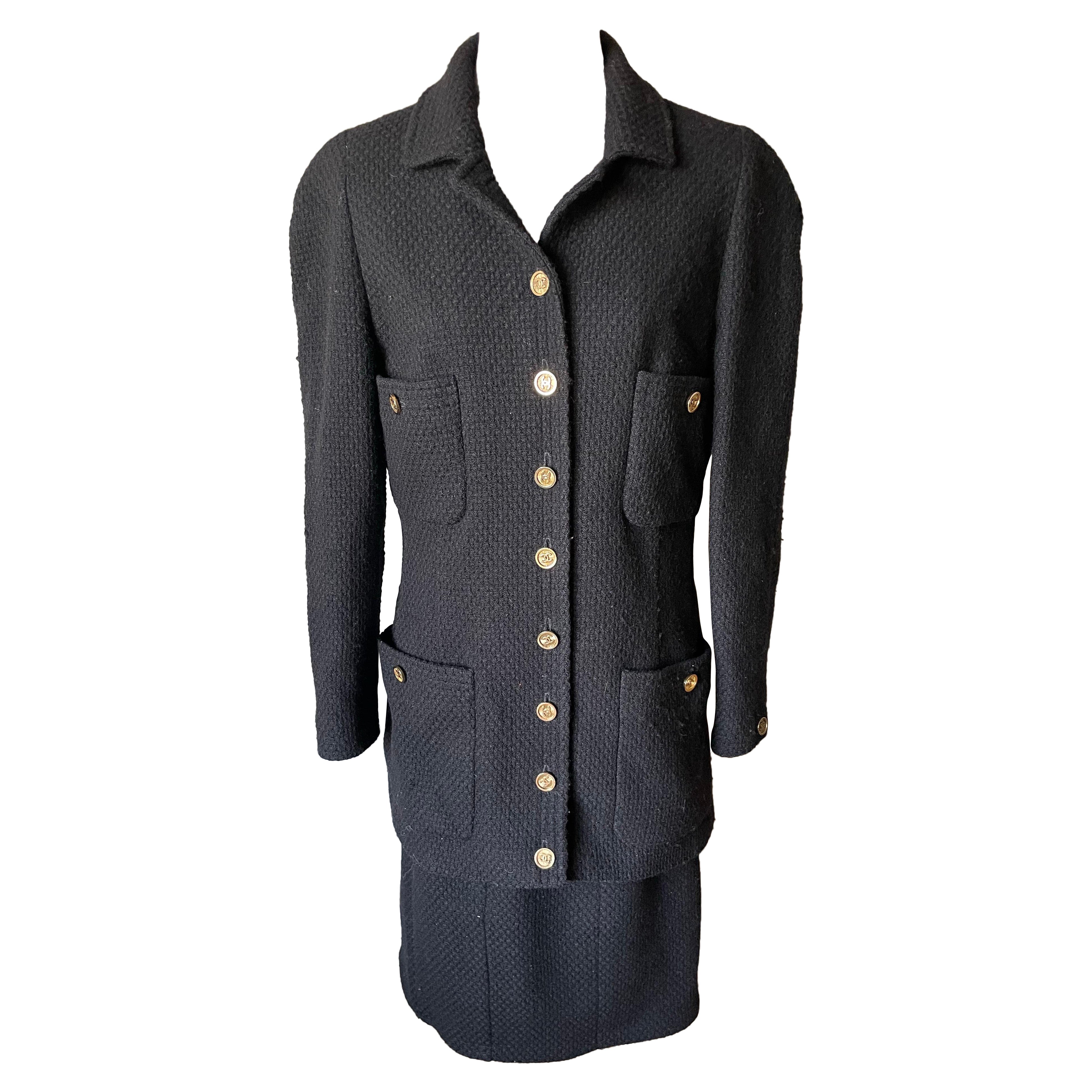 CHANEL tweed suit Jacket and skirt