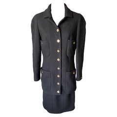 CHANEL tweed suit Jacket and skirt