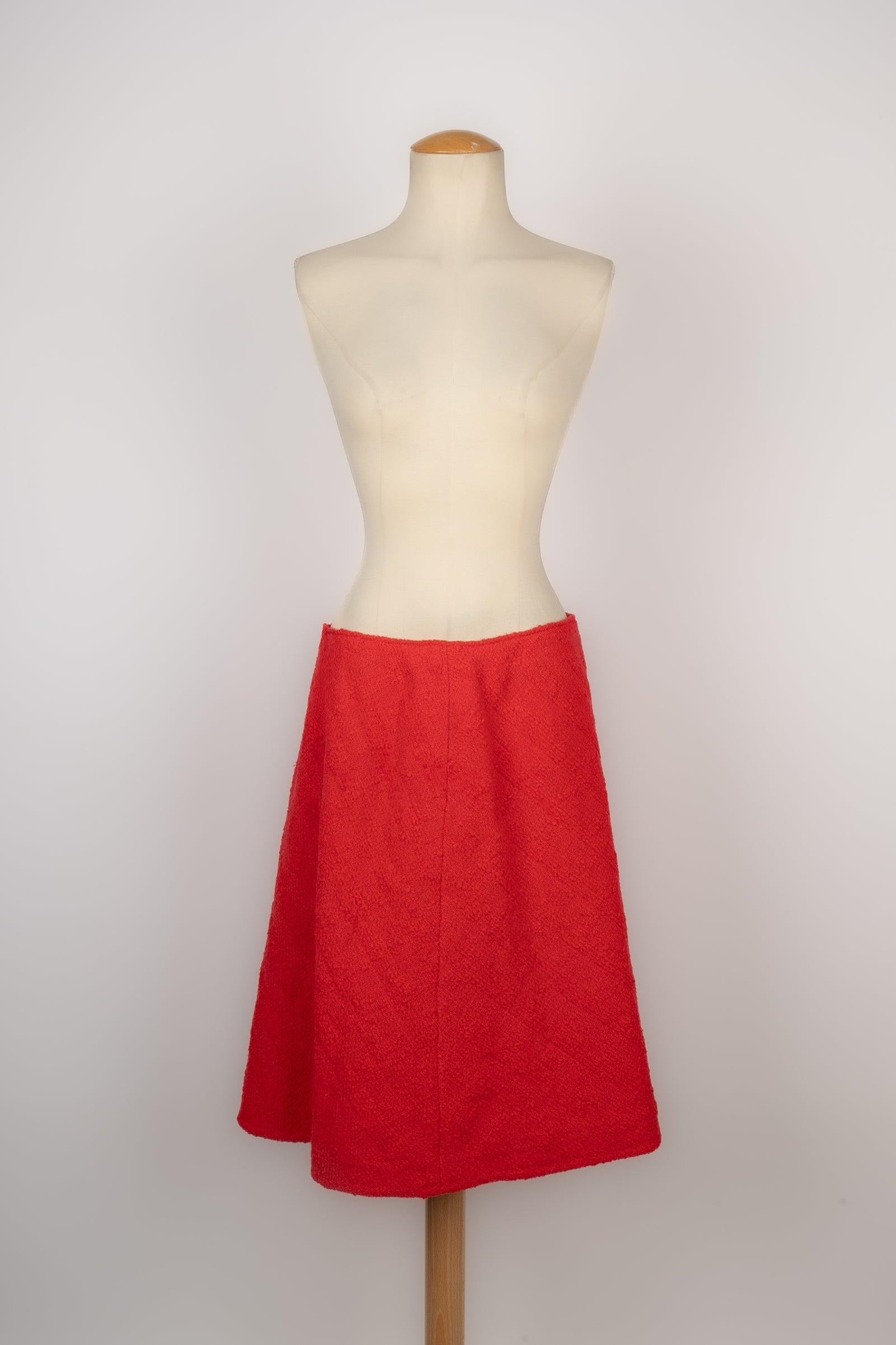 Chanel Tweed Suit with Red Silk Lining Haute Couture 2