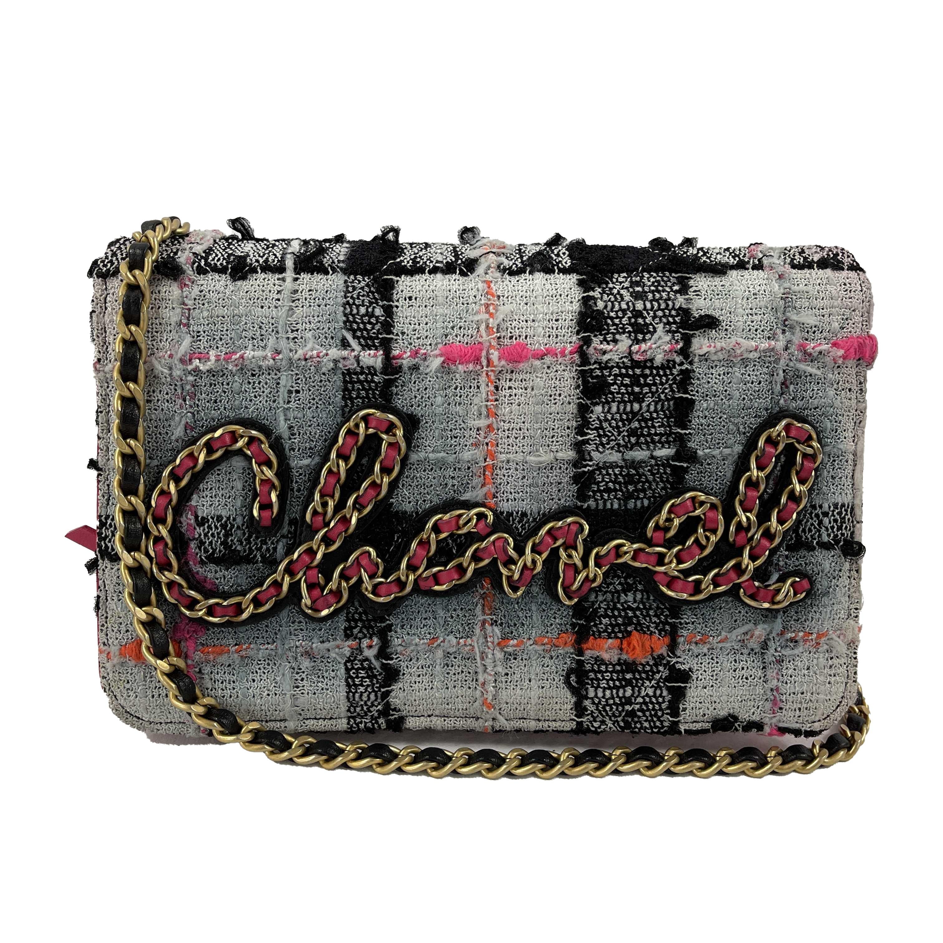 	CHANEL - Tweed Wallet on Chain - Multicolor 'CHANEL' Crossbody 1