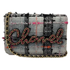 CHANEL - Tweed Wallet on Chain - Multicolor 'CHANEL' Crossbody