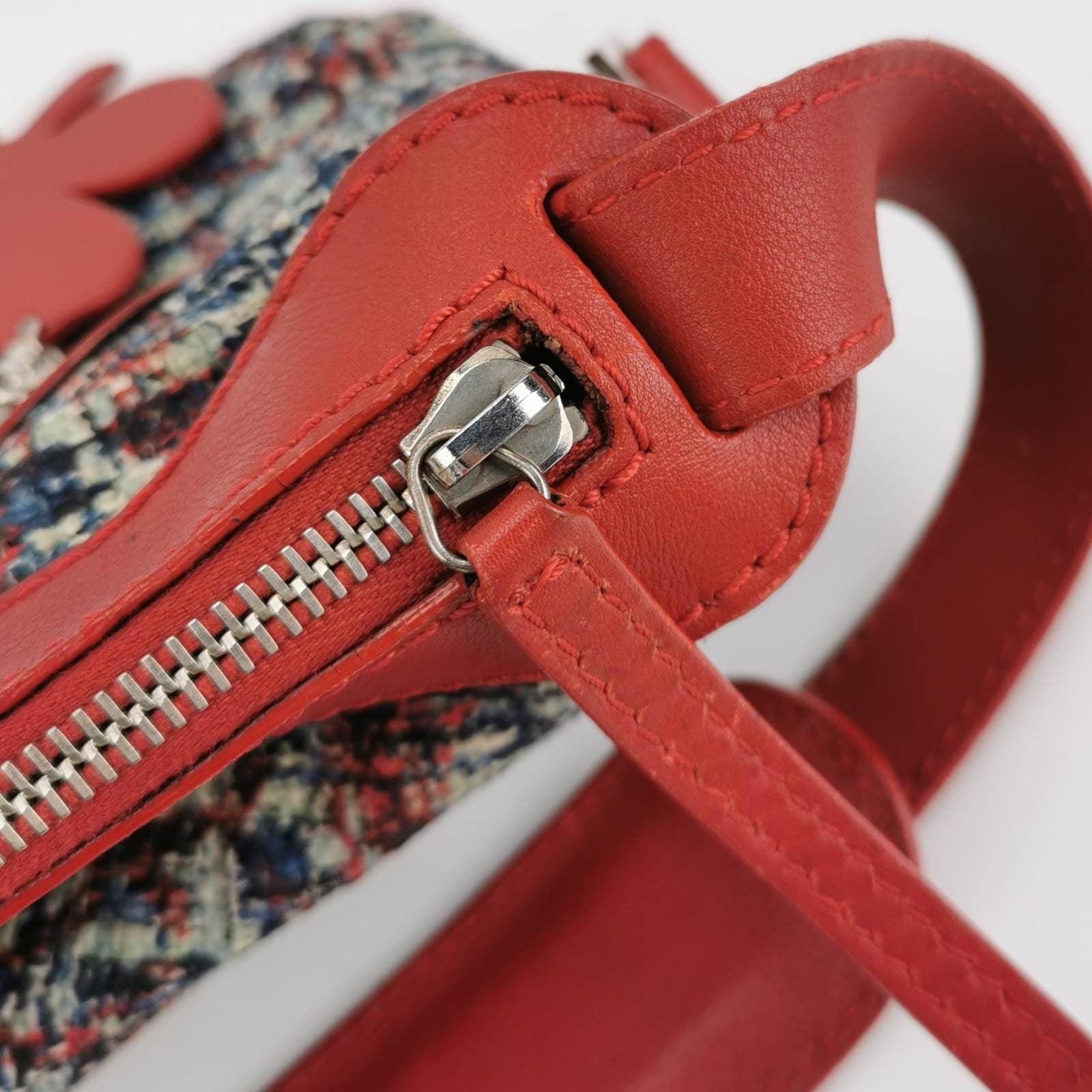 Chanel Tweed with Red Clover Charm Shoulder Bag For Sale 4