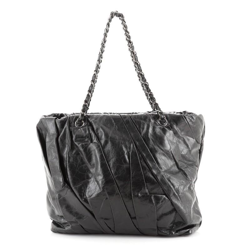 Chanel Twisted Tote Glazed Calfskin Medium In Good Condition In NY, NY