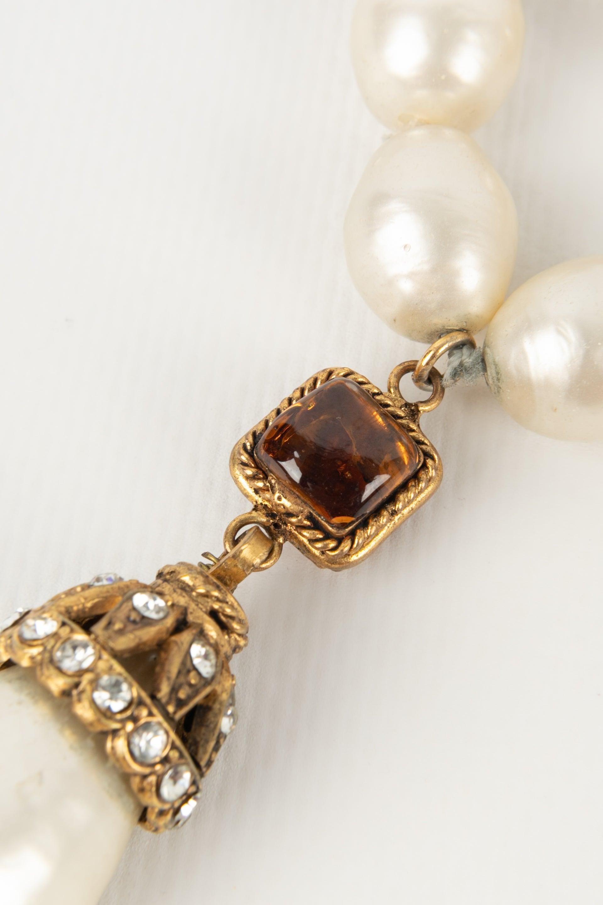 Chanel, collier de perles à deux nœuds, années 1980 en vente 4