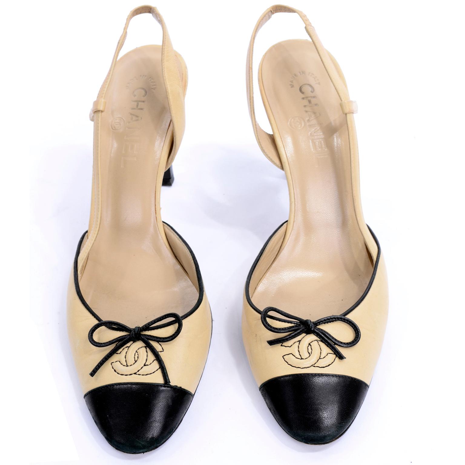 Chanel Deux tons Beige Noir Talons Slingback W Round Cap Toe & CC Logo Taille 40 2