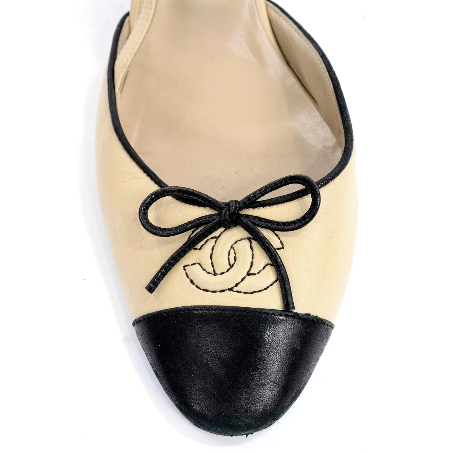 Women's Chanel Two Tone Beige Black Slingback Heels W Round Cap Toe & CC Logo Size 40