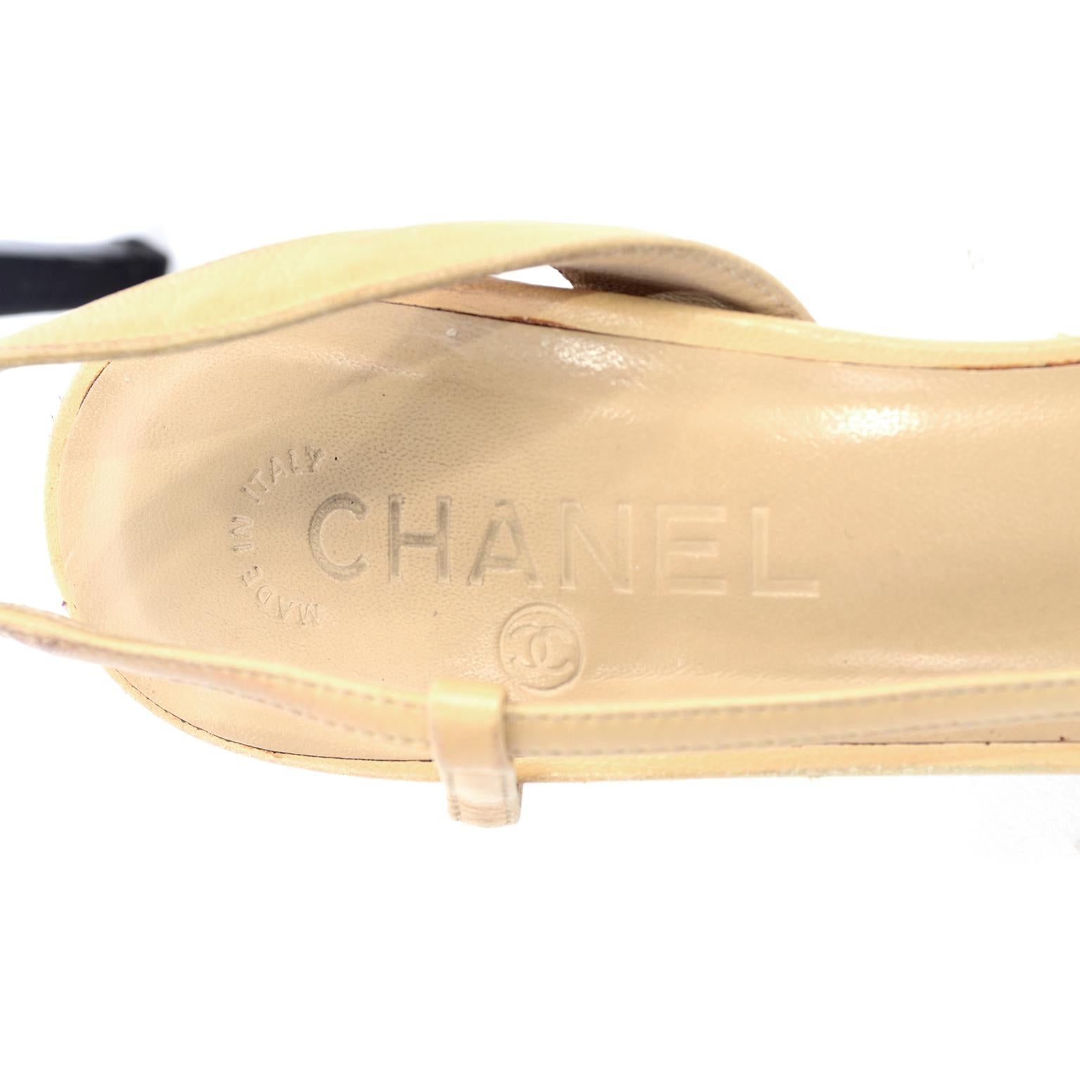 Chanel Two Tone Beige Black Slingback Heels W Round Cap Toe & CC Logo Size 40 2