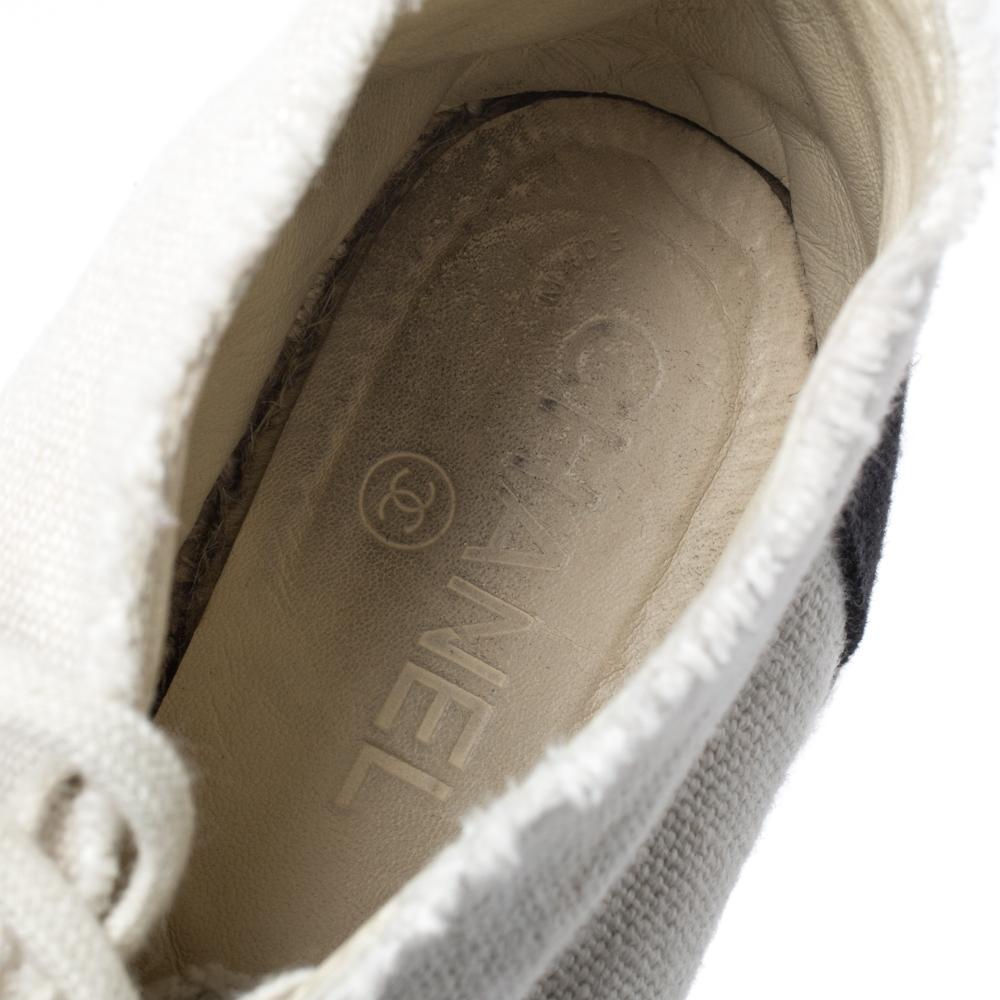 Women's Chanel Two Tone Canvas Cap Toe CC Espadrille Sneakers Size 37