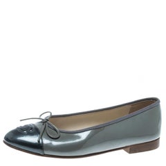 Chanel Two Tone Grey Patent Leather CC Cap Toe Bow Ballet Flats Size 36.5