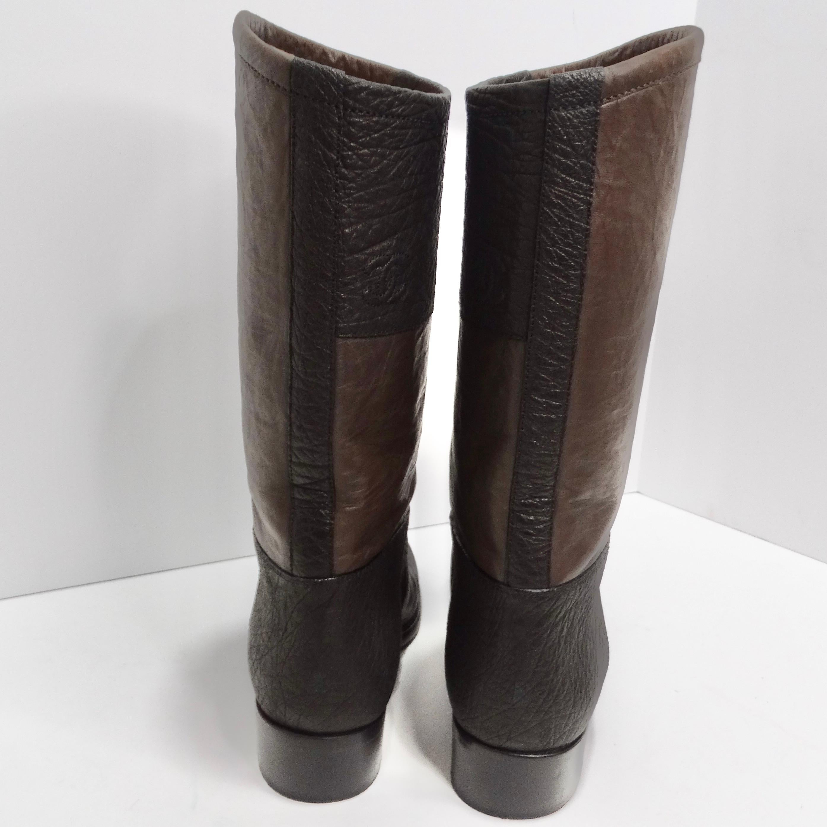 Chanel Two Tone Interlocking C Riding Boots In Good Condition For Sale In Scottsdale, AZ