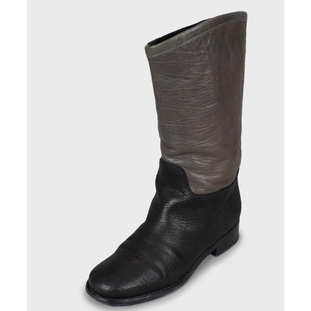 Stivali in pelle bicolore Chanel - Nero e Beige - misura 36,5 In condizioni buone in vendita a Krakow, PL