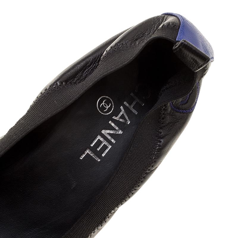 Chanel Two Tone Leather Cap Toe Scrunch Ballet Pumps Size 37.5 1