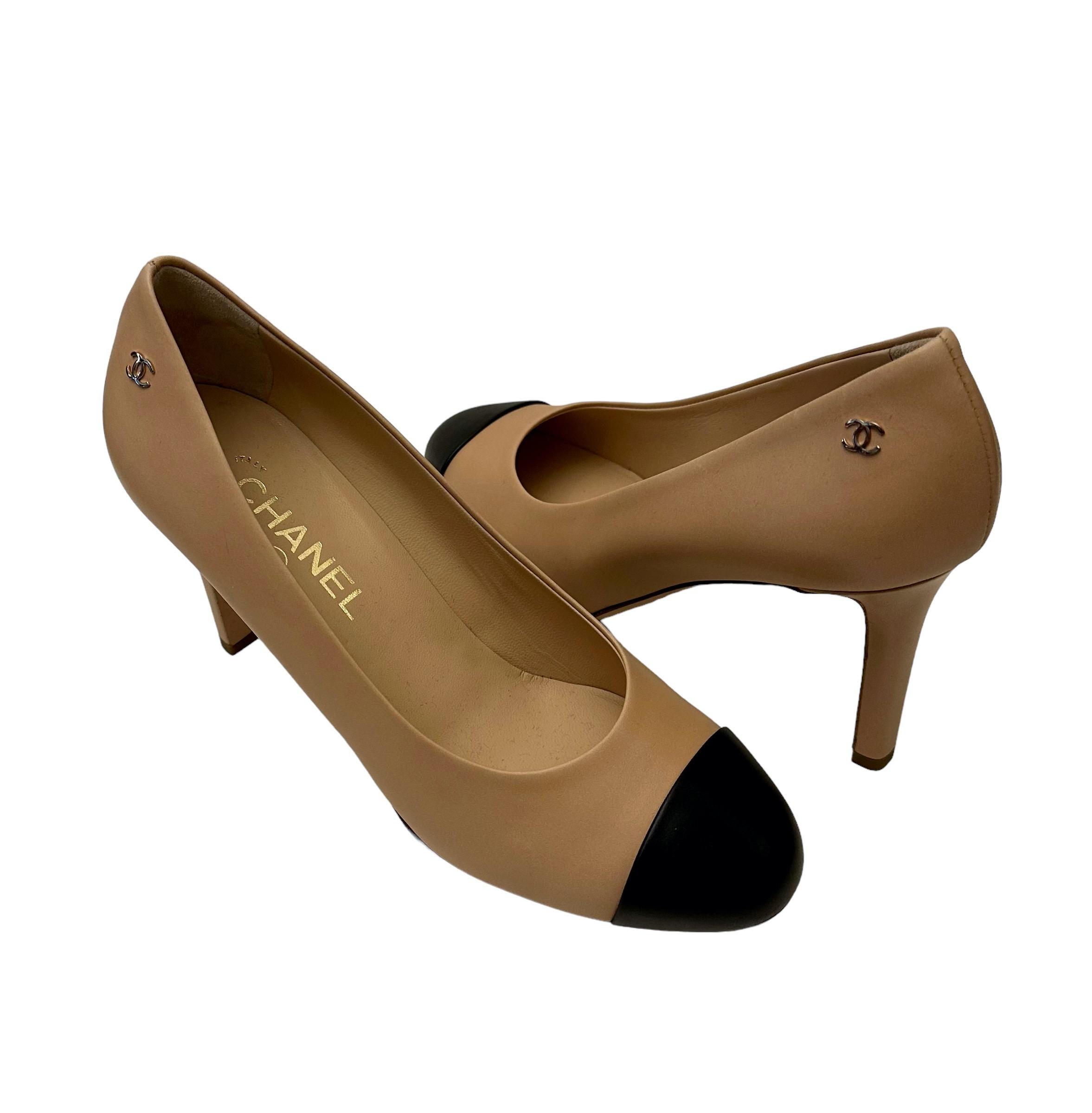 Chanel Two Tone Leather Heel Pumps 4