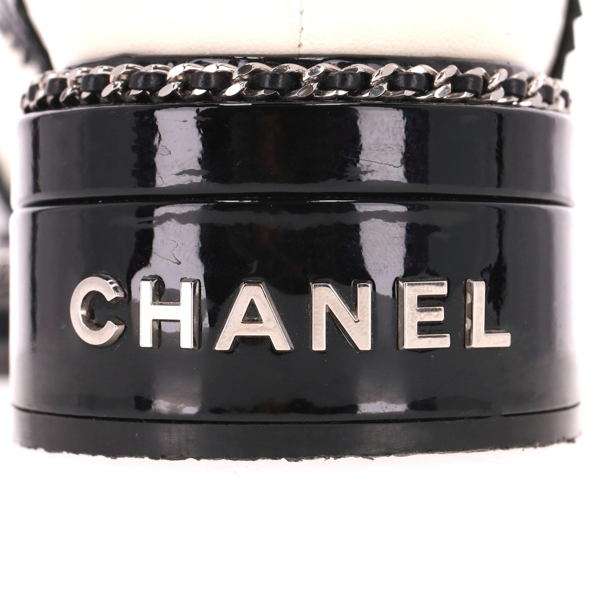 Chanel Two-Tone Patent Leather Chain & Logo Detail Oxford Brogues For Sale 1